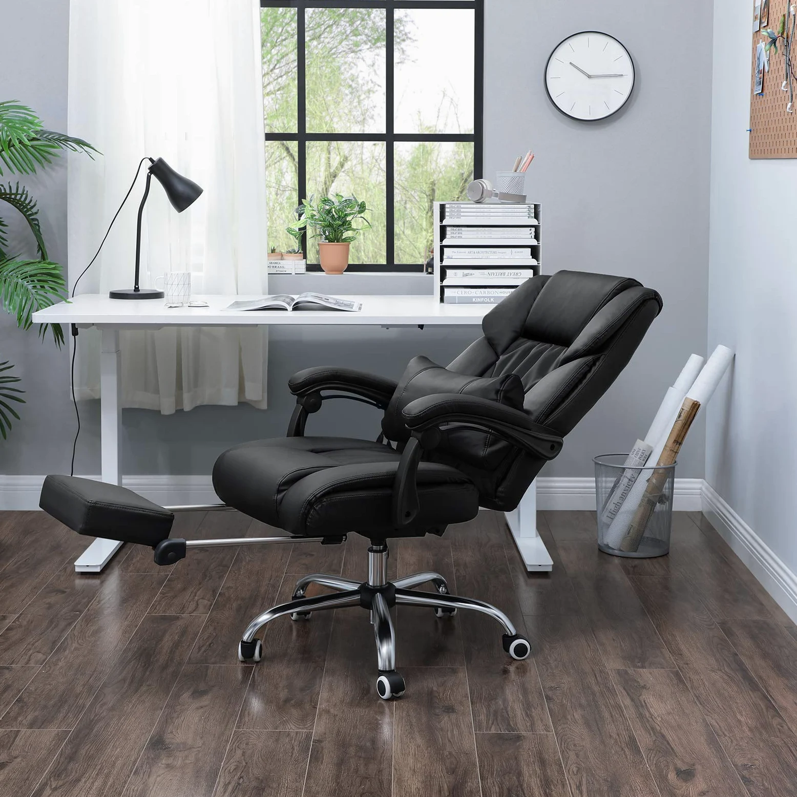 SONGMICS Poltrona Girevole con Poggiagambe Sedia Direzionale Ergonomica da Ufficio Studio Regolabile con Rotelle OBG71B, Finta Pelle, Nero, 7070 （117-125）