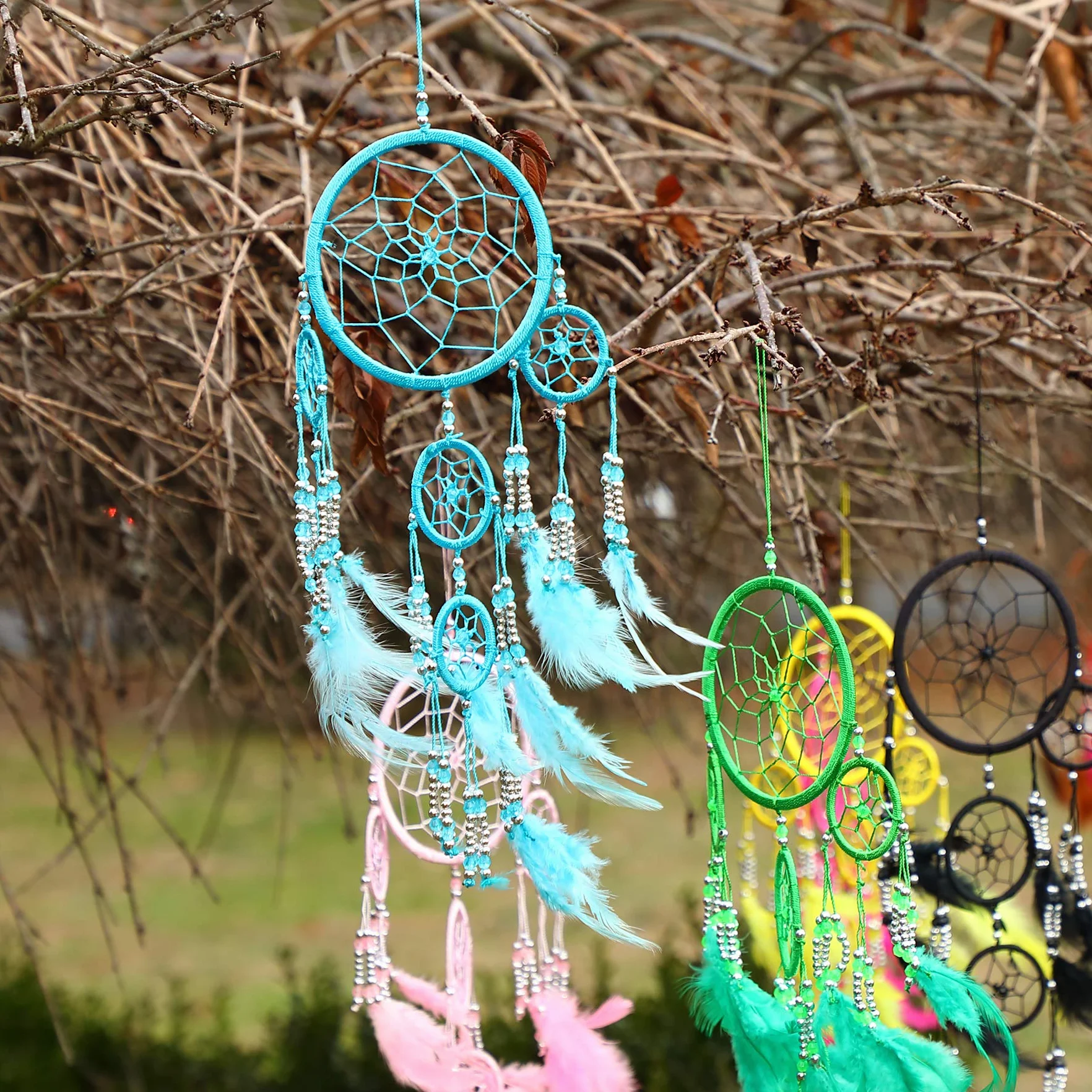 Dream Catcher Bohemien Fatto a Mano Acchiappasogni Etico con Piume Rosa e Perline 12 cm x 35 cm