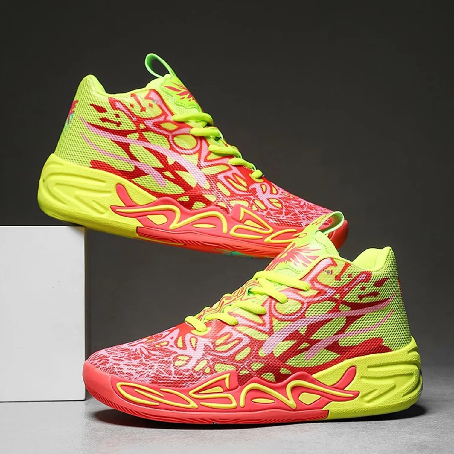 Scarpe da Basket Uomo Alte Sportive da Donna Moda Antiscivolo Sneakers Scarpe Outdoor Multisport Casual Shoes