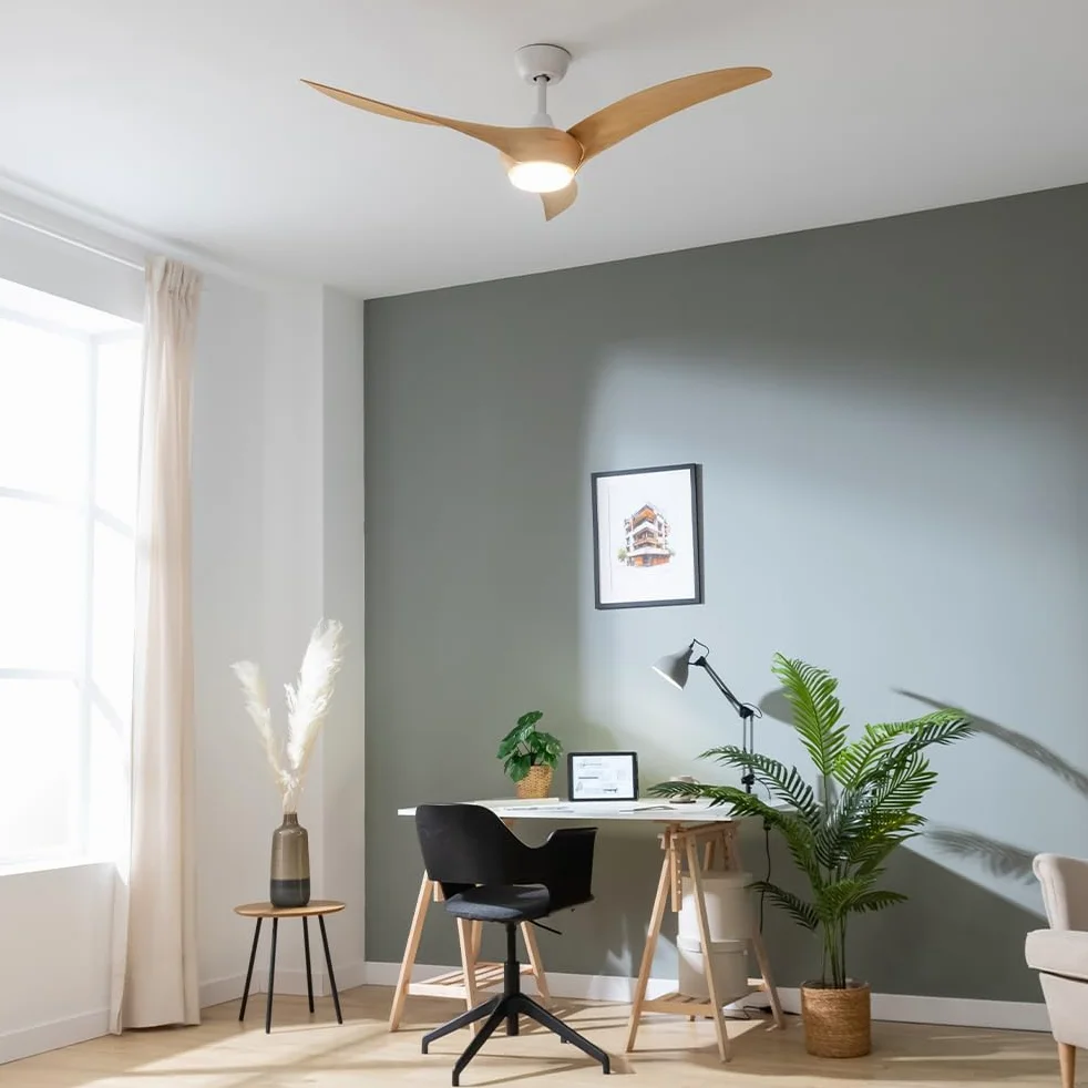 Cecotec Ventilatore da Soffitto con Luce EnergySilence Aero 5295 WhiteWood. 40 W, Diametro 137 cm, Lampada a LED, Telecomando, 6 Velocità, Timer Fino a 8 Ore, 3 Pale, Estate/Inverno,