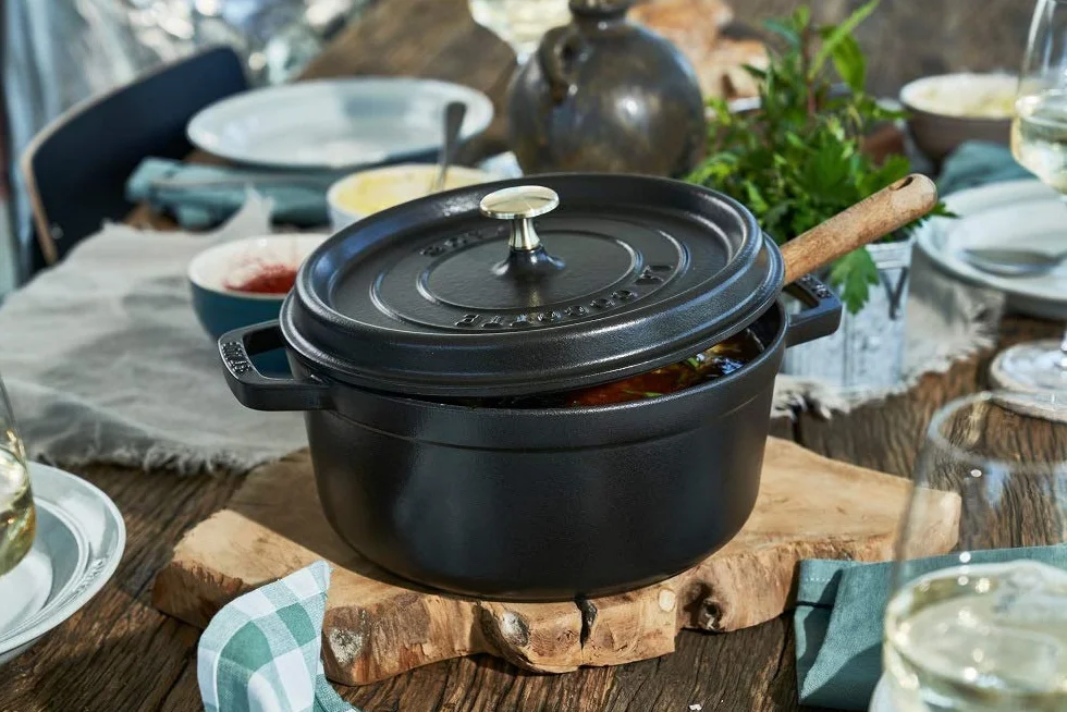 STAUB La Cocotte Casseruola, Ghisa, Nero, 24 cm, 3,8 Litri
