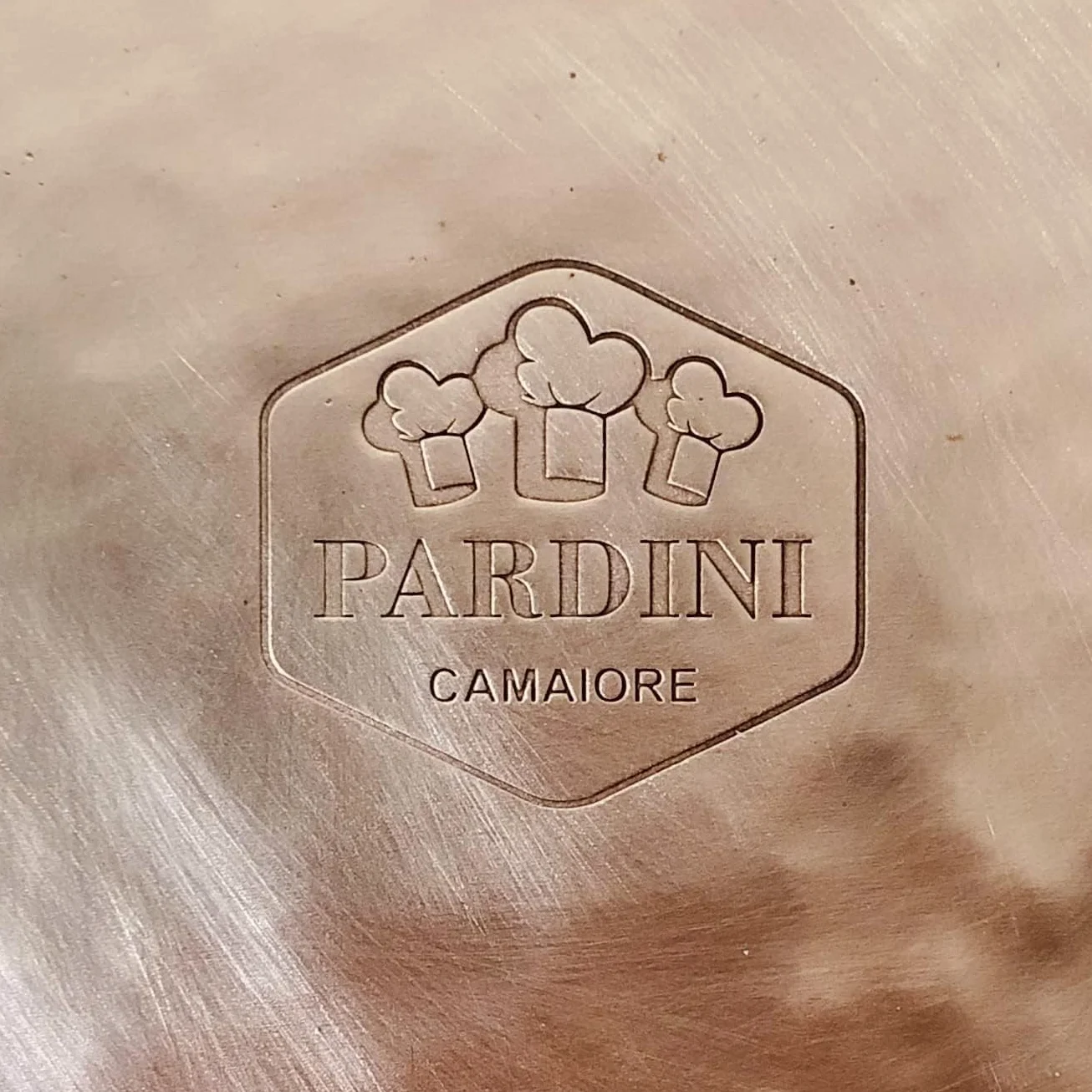 PARDINI - Teglia tonda in rame stagnato, bordo 2cm, diametro 38 cm, ideale per farinata, cecina, pizza o focaccia