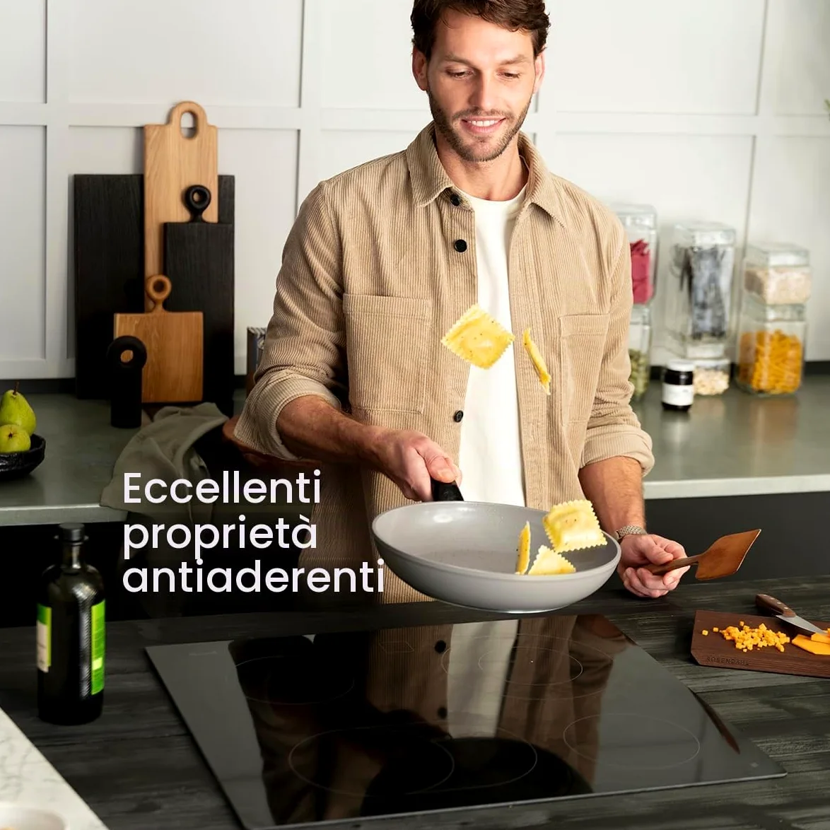 Fissler Ceratal Classic - - Padella in alluminio, rivestimento in ceramica, diametro 28 cm, antiaderente, per cottura a induzione