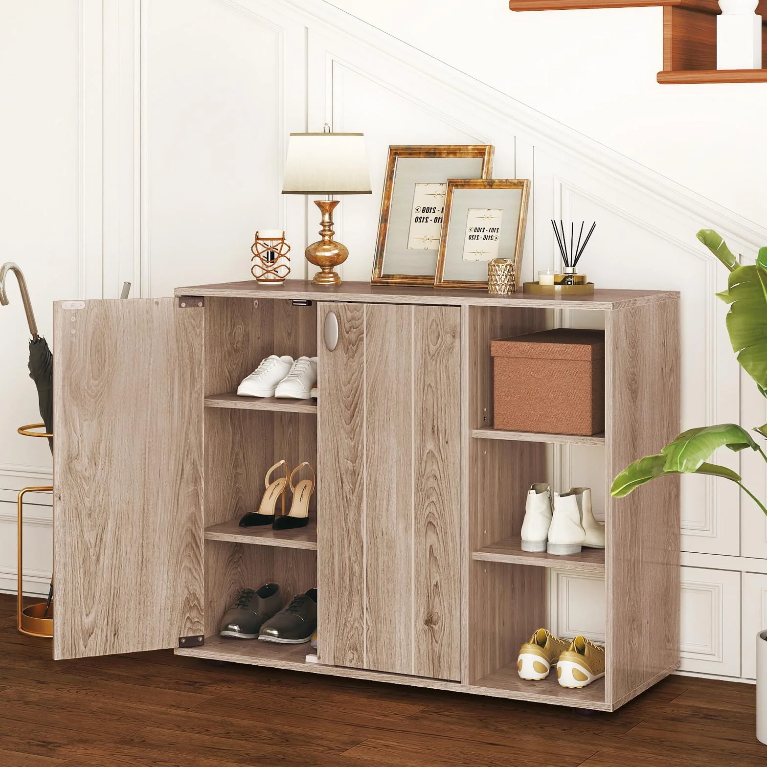 RELAX4LIFE Mobile Porta Scarpe, Organizer per Scarpe in Legno a 3 Ripiani con Ante e 3 Ripiani Regolabili, Moderno Mobile Scarpiera Autoportante per Ingresso, Corridoio, Soggiorno, Armadio (Naturale)