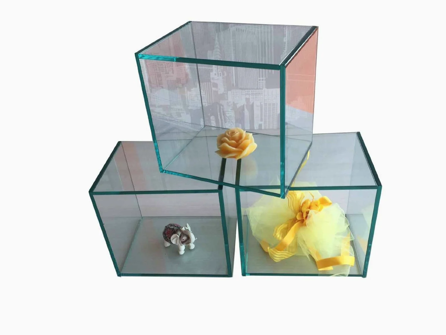 VE.CA-Italy CUBO in Vetro N.1 CUBO Piccolo 23X23 CM Made in Italy Inclusi I Supporti per L'INSTALLAZIONE A Muro