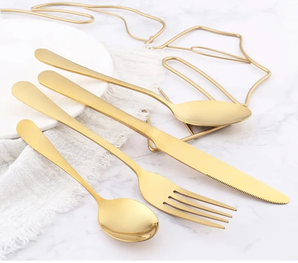 Set di posate, 24 pezzi, set di posate in acciaio inox 18/10, coltelli, forchette, cucchiaini da caffè, set di posate da cucina per 6 persone (colore: nero)