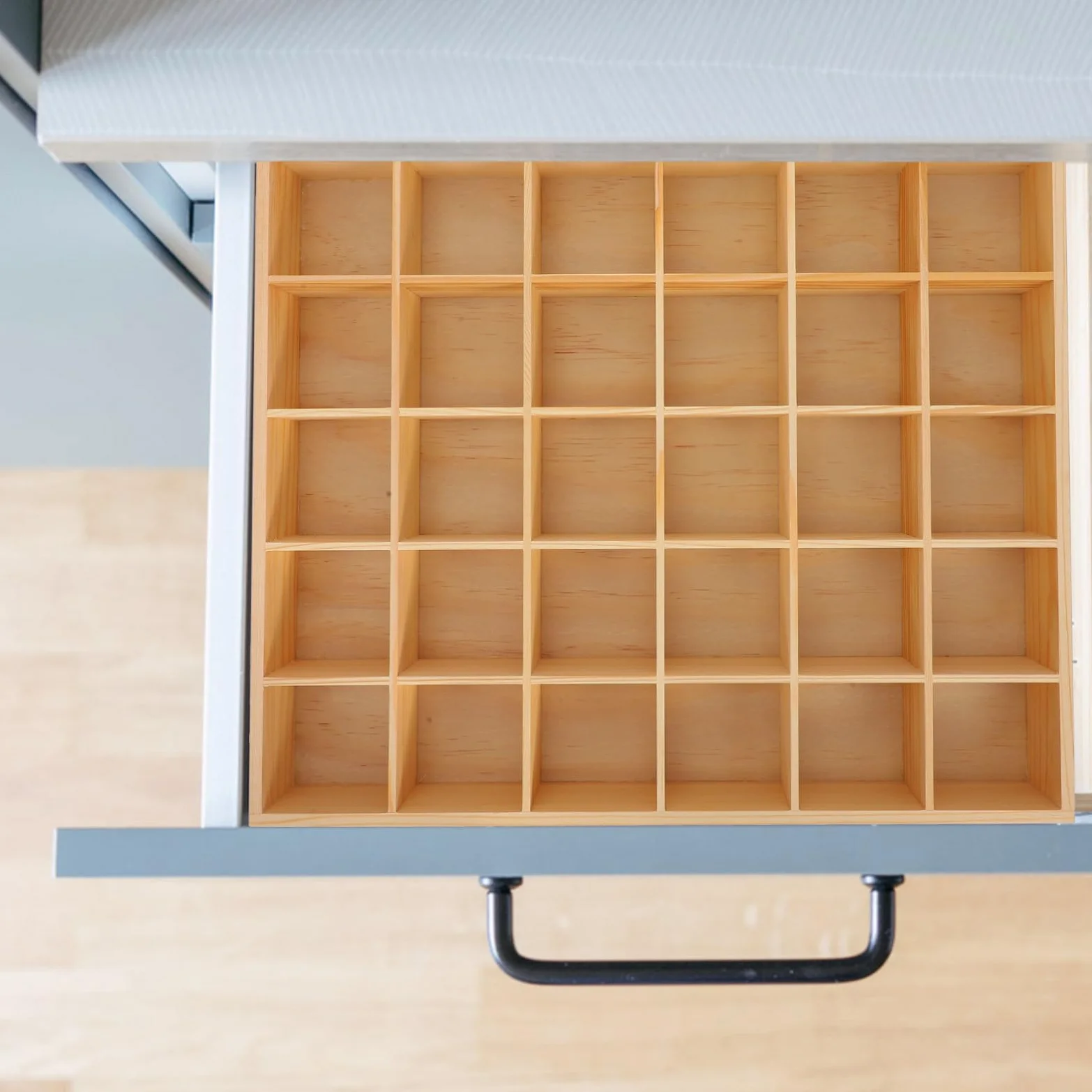 Organizzatore 30 Scomparti in Legno per Calzini e Biancheria Intima, Supporto Rigido per Armadio
