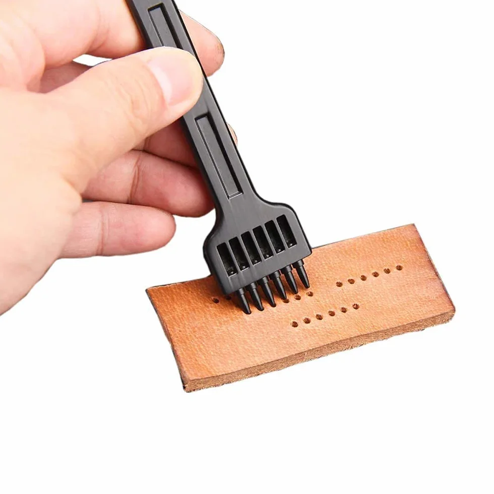 Scalpelli Set di Cuoio, 3 Pezzi Pugno Acciaio, Punzoni in Pelle, Professionale DIY Metallo 2/4/6 Poli Perforazione Strumenti per Cintura, Pelle, Cinturino, Cartoncino, Gomma (5 MM)