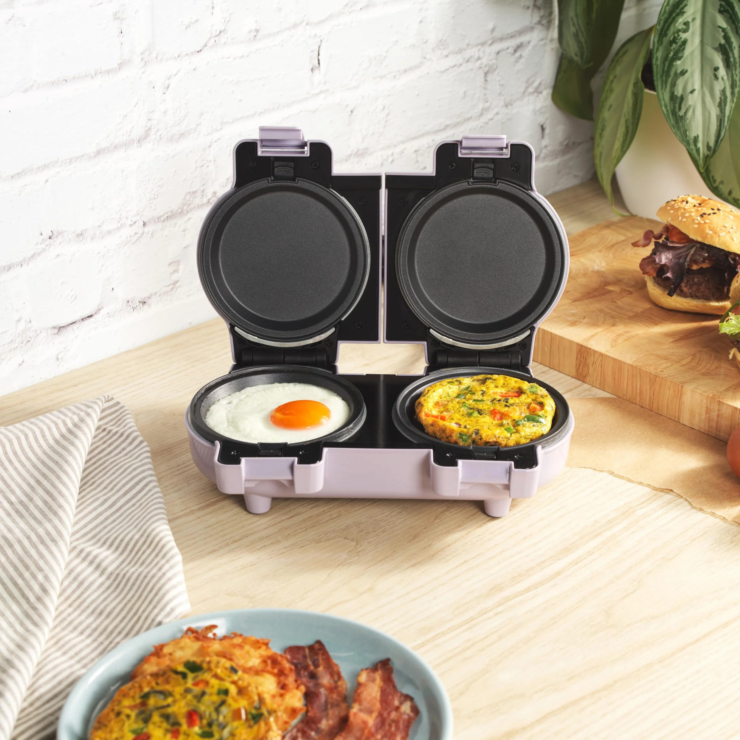Petra PT5923PPVDE Doppia Mini Macchina per Snack - Piastra per Waffle Belga, Piastre Antiaderenti Rimovibili, Compatta, Facile da Pulire, per Pancake, 1100W