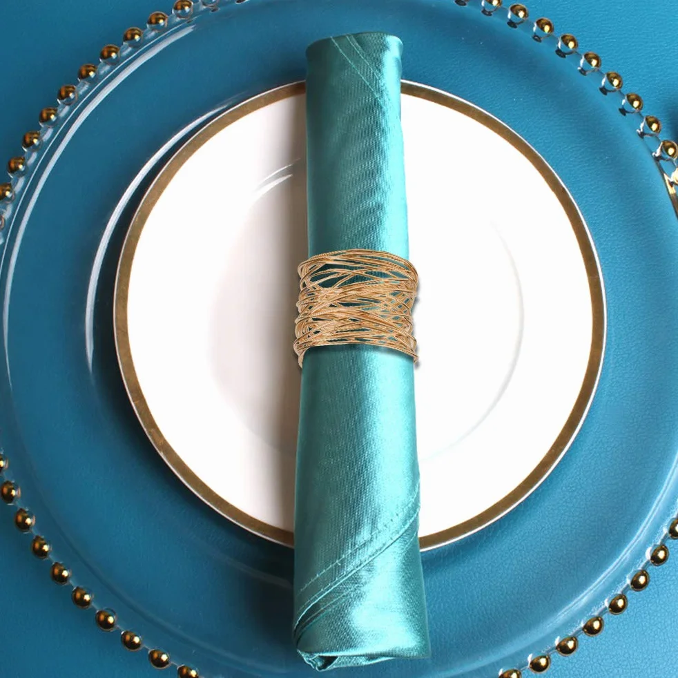 Portatovaglioli 6pcs Anelli di tovagliolo di Metallo Dorato, Anello da Tavolo 4.2 * 3.6cm, per Matrimonio Banchetto Cena Decorazione da Tavola per Feste d'Oro (6 Pezzi)