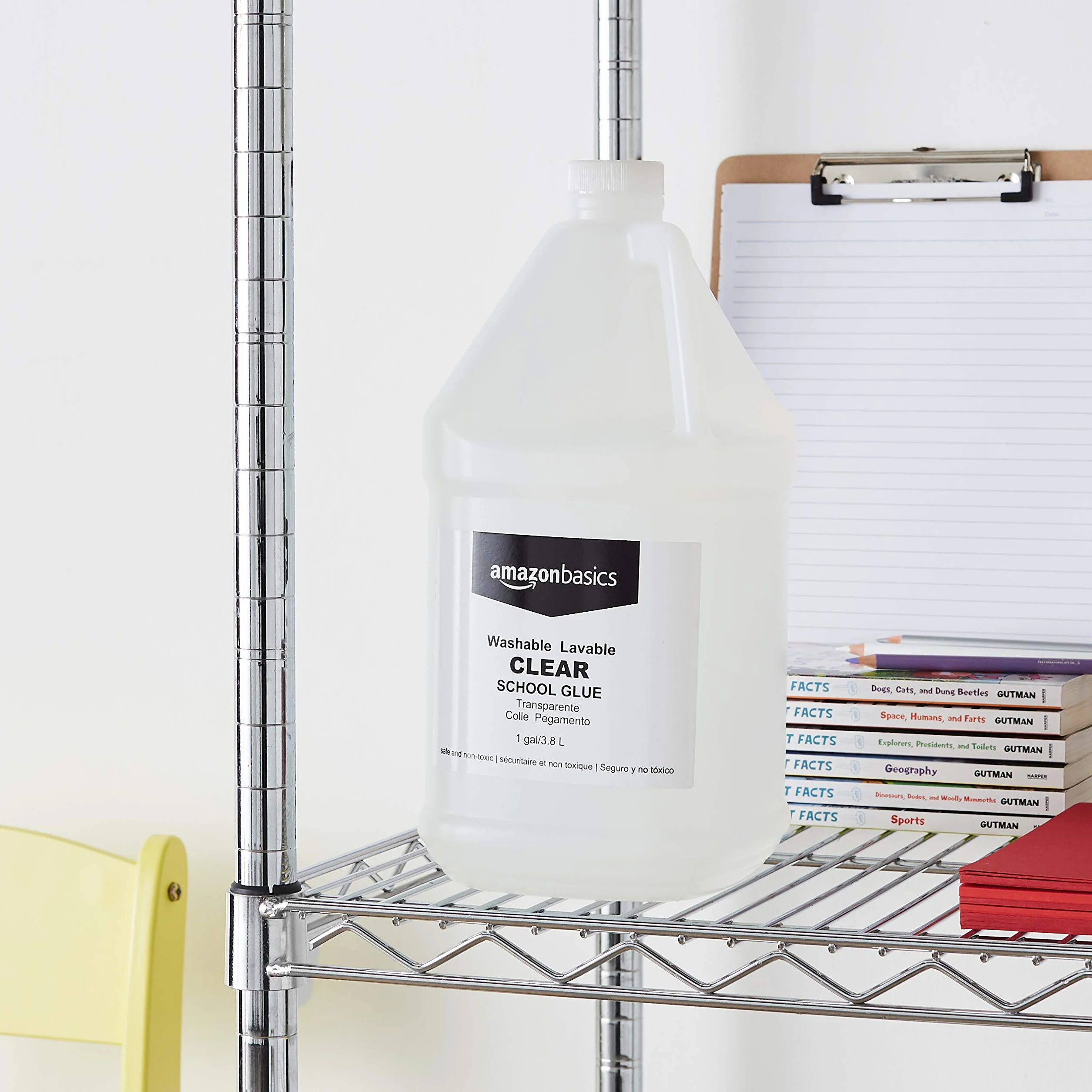 Amazon Basics Colla liquida trasparente, lavabile, multifunzionale, ideale per produrre melma, contenitore da 3,79 litri, confezione singola