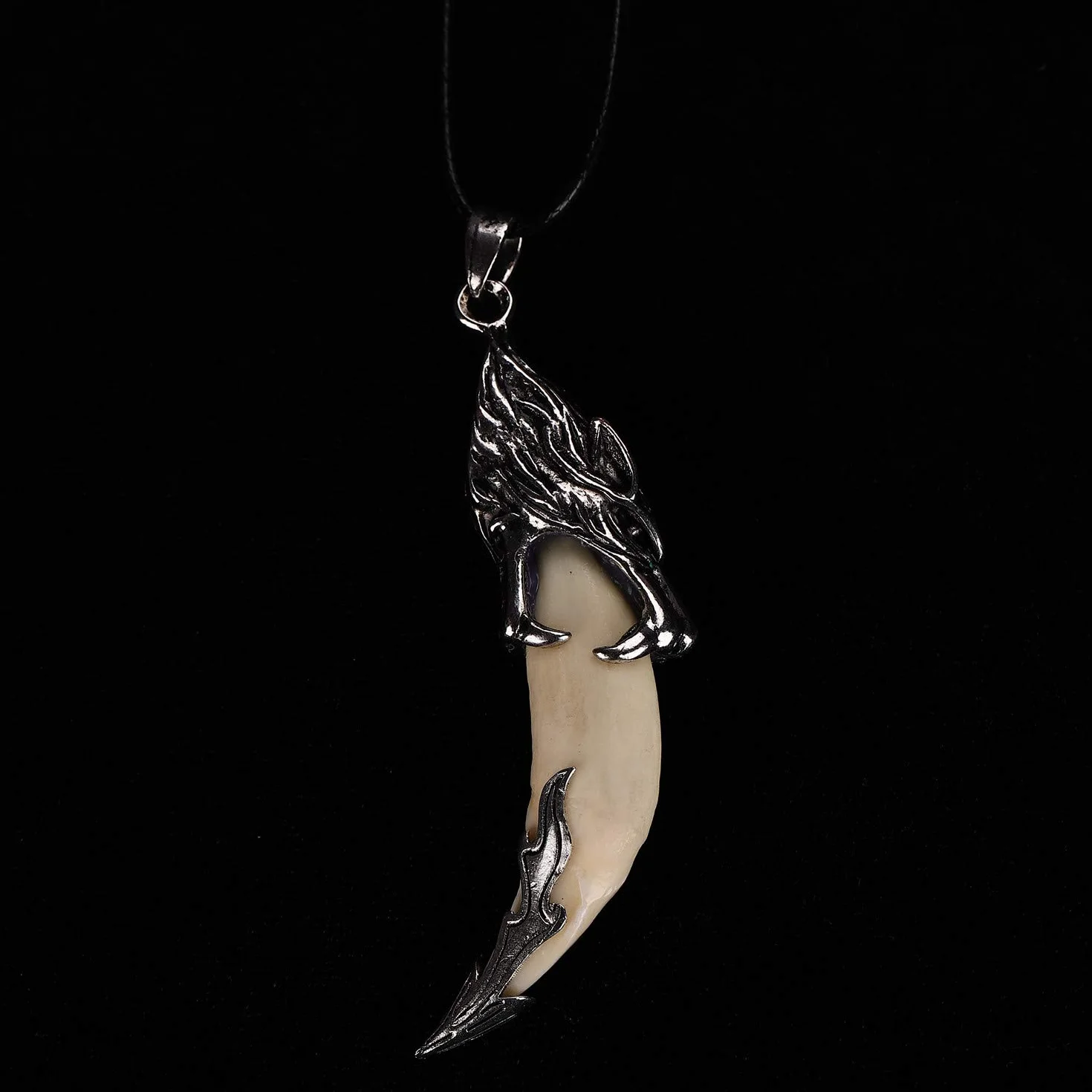 Collana uomo argento stile vintage ciondolo Dente di lupo 62 mm