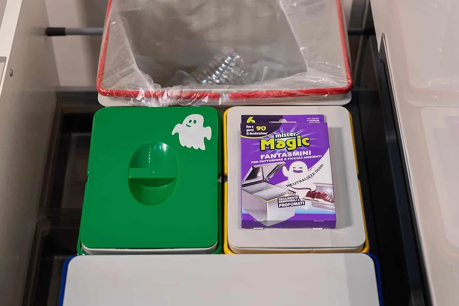 Mister Magic, Zero Odori per Pattumiere e Piccoli Ambienti, Pratici Adesivi per la Rimozione dei Cattivi Odori, con Estratti di Agrumi