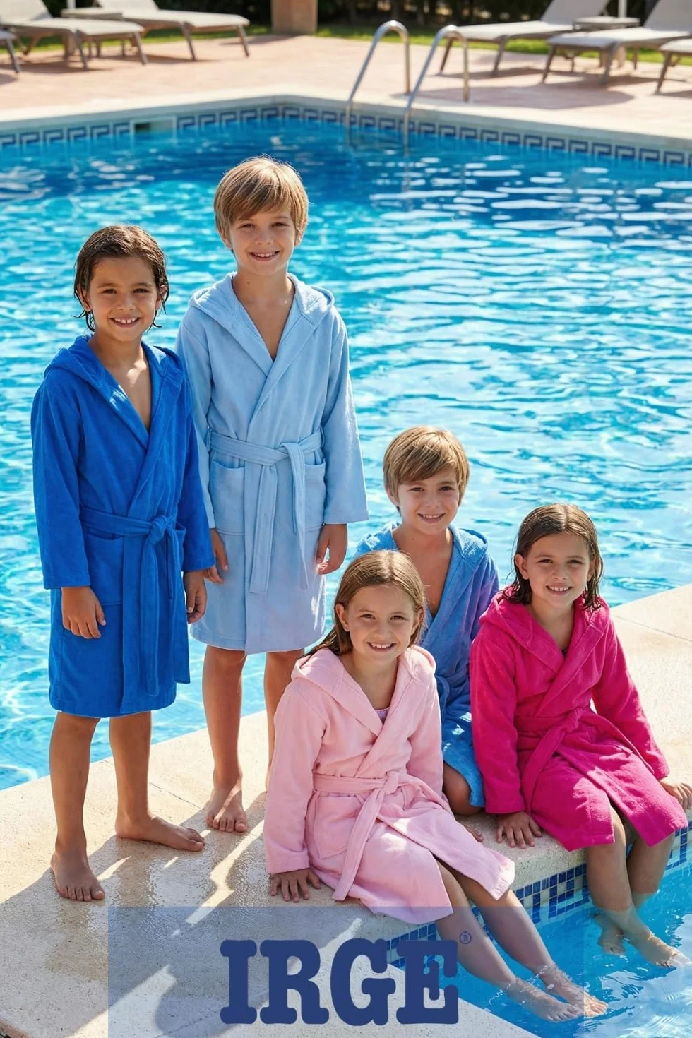 Accappatoio in Microfibra per Bambini 5-16 Anni Asciugatura Rapida Salvaspazio Fuxia Blu Elettrico