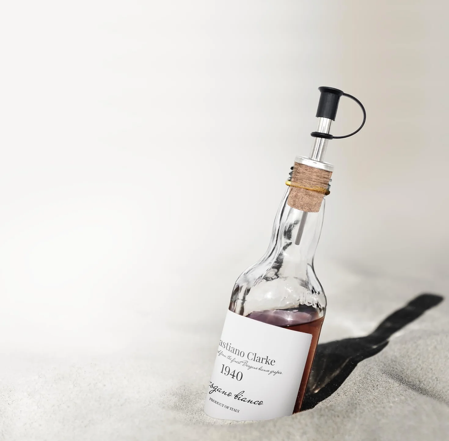 Dosatore Olio di Oliva Aceto Tappi Bottiglie con Versatore Salvagoccia - Apri e Chiudi – Anti Ossidazione - Porzionatore per Grappa, Rum, Whisky, Bevande (2)