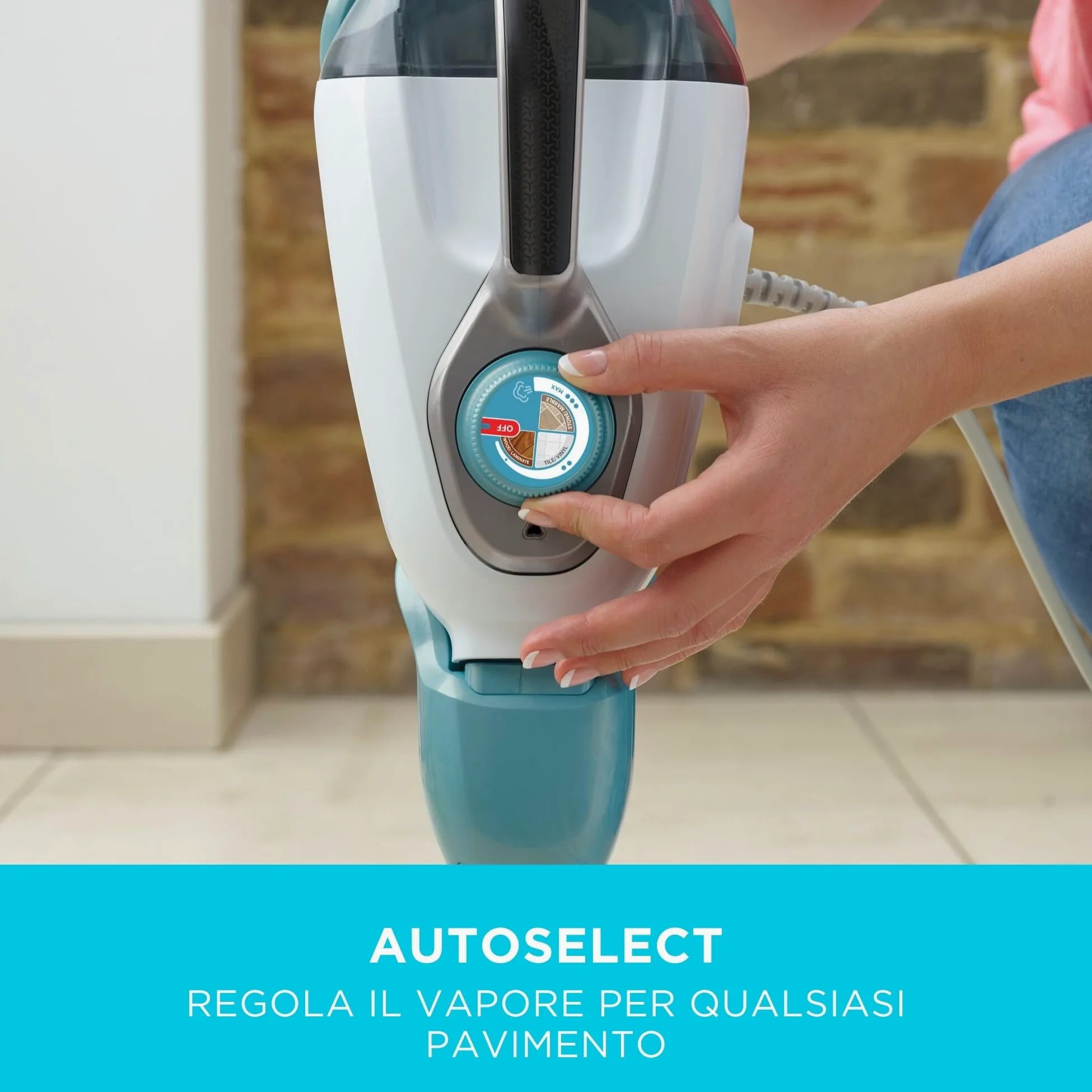 BLACK+DECKER Scopa a vapore 2 in 1 con guanto per la pulizia SteaMitt e 11 accessori, BHSM166DSM-QS