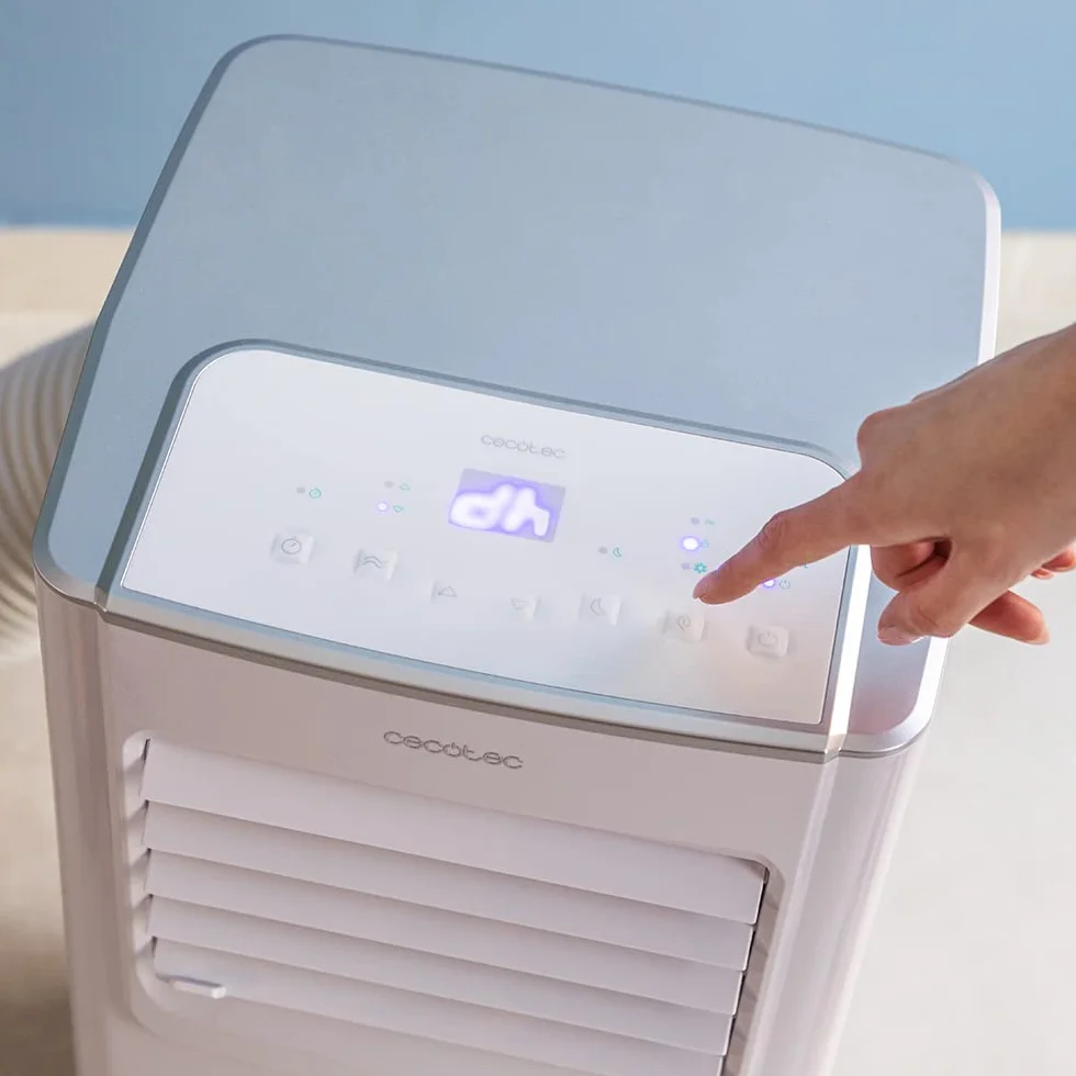 Cecotec Condizionatore Portatile con Telecomando ForceClima 7100. 7000 BTU, Tecnologia Soundless, Display LED, 4 modalità, 2 velocità, copertura fino a 20 m2