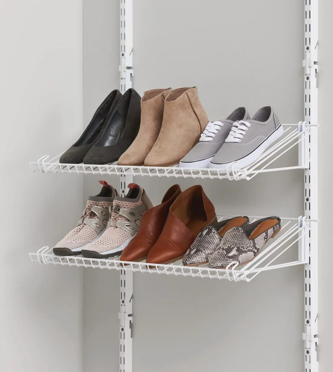 Rubbermaid - Mensola per scarpe, colore: Bianco