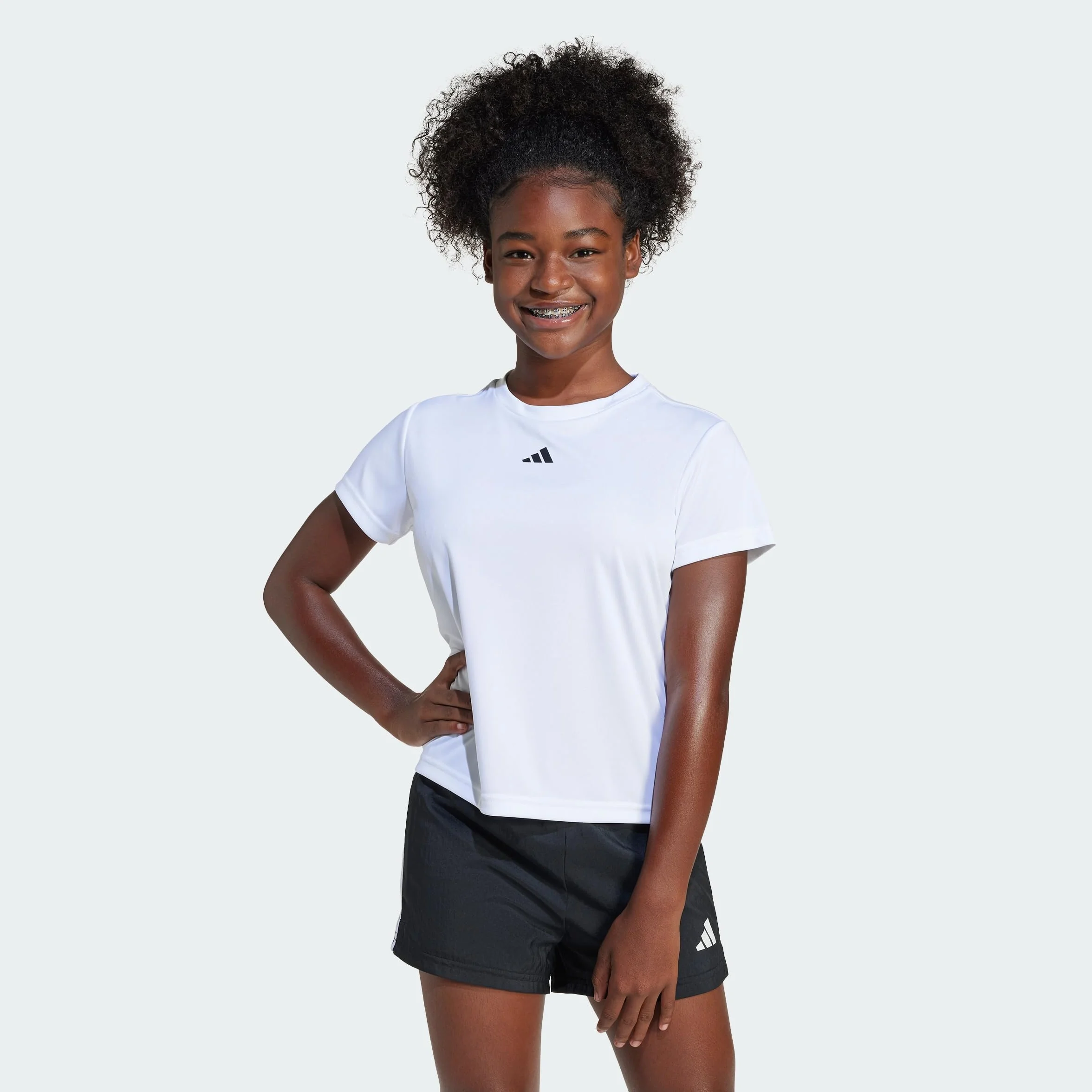Adidas Train Essentials Regular Fit Logo Training T-Shirt Junior Girls T-Shirt Bambine e Ragazze (Pacco da 1)