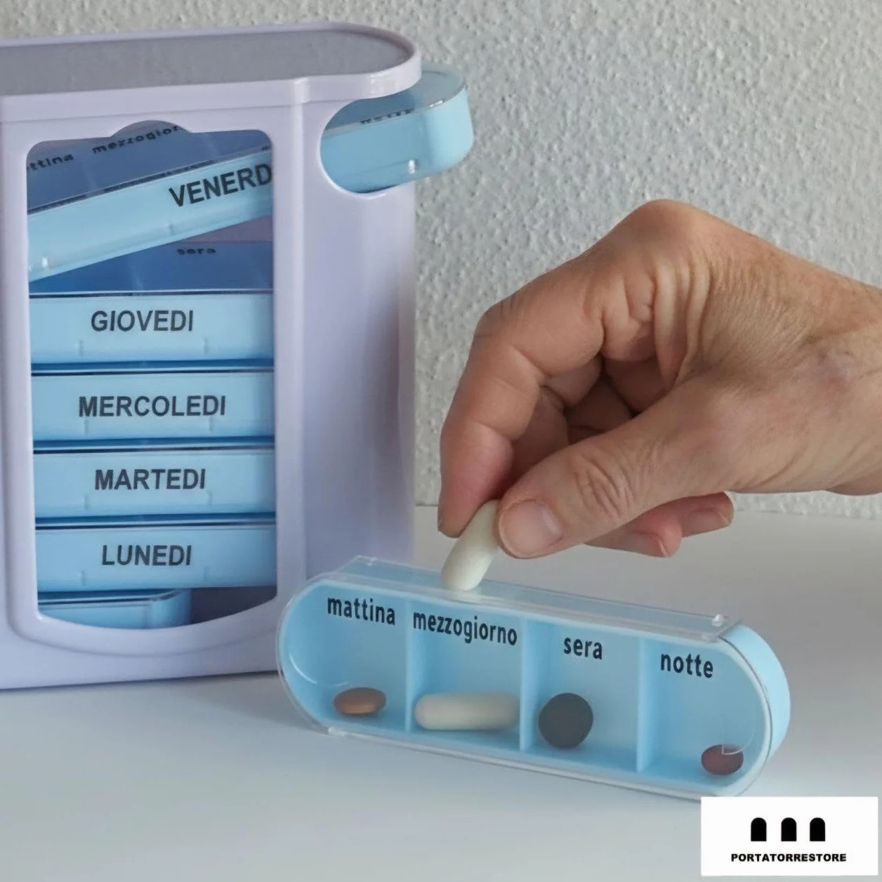 Portapillole Settimanale 28 Scomparti, Organizzatore Medicinali 7 Giorni, Viaggio e Uso Casalingo