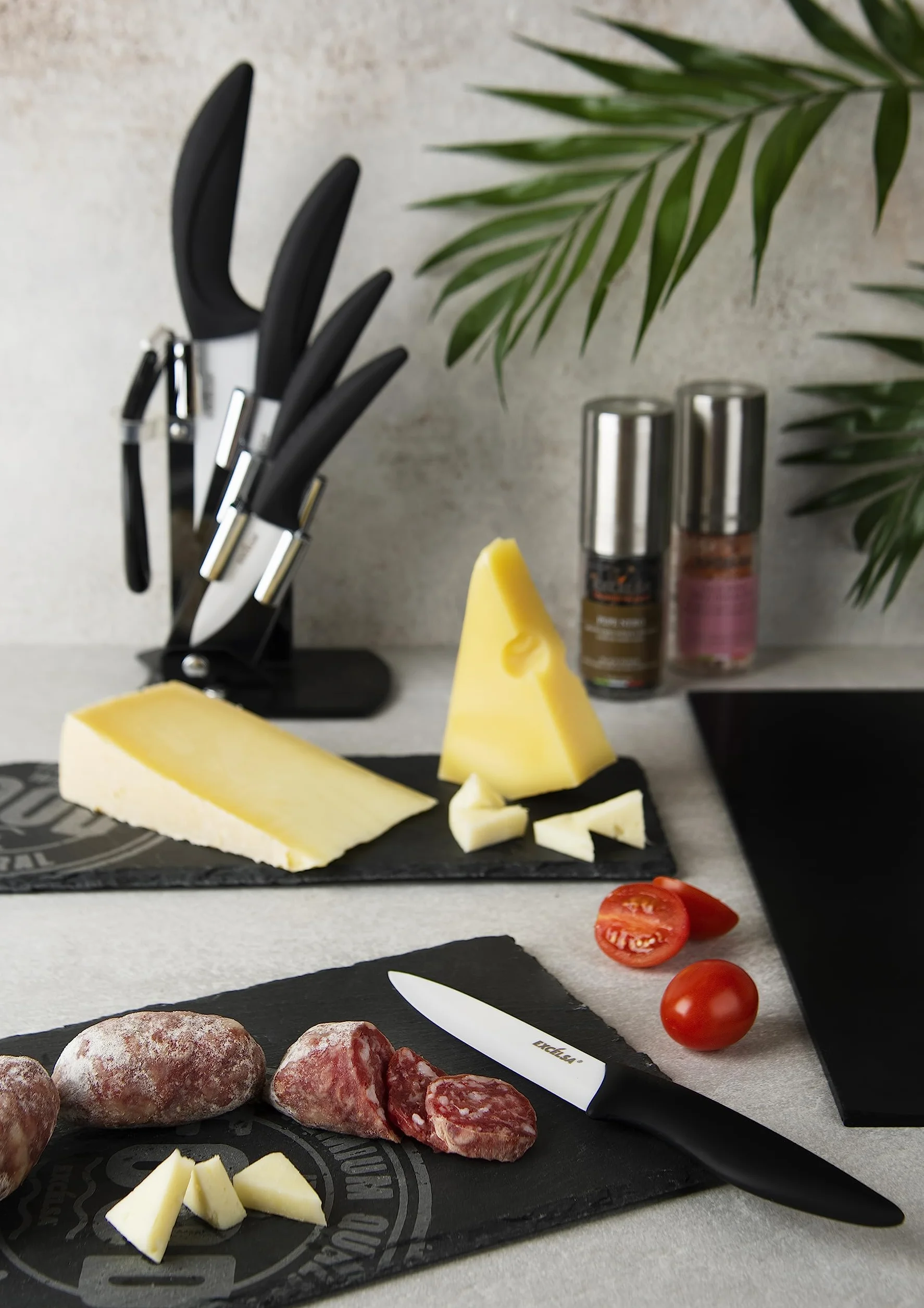 Excelsa Coltello Chef con Coprilama, Ceramica, Nero/Bianco, Lama 15 cm, 1 Unità