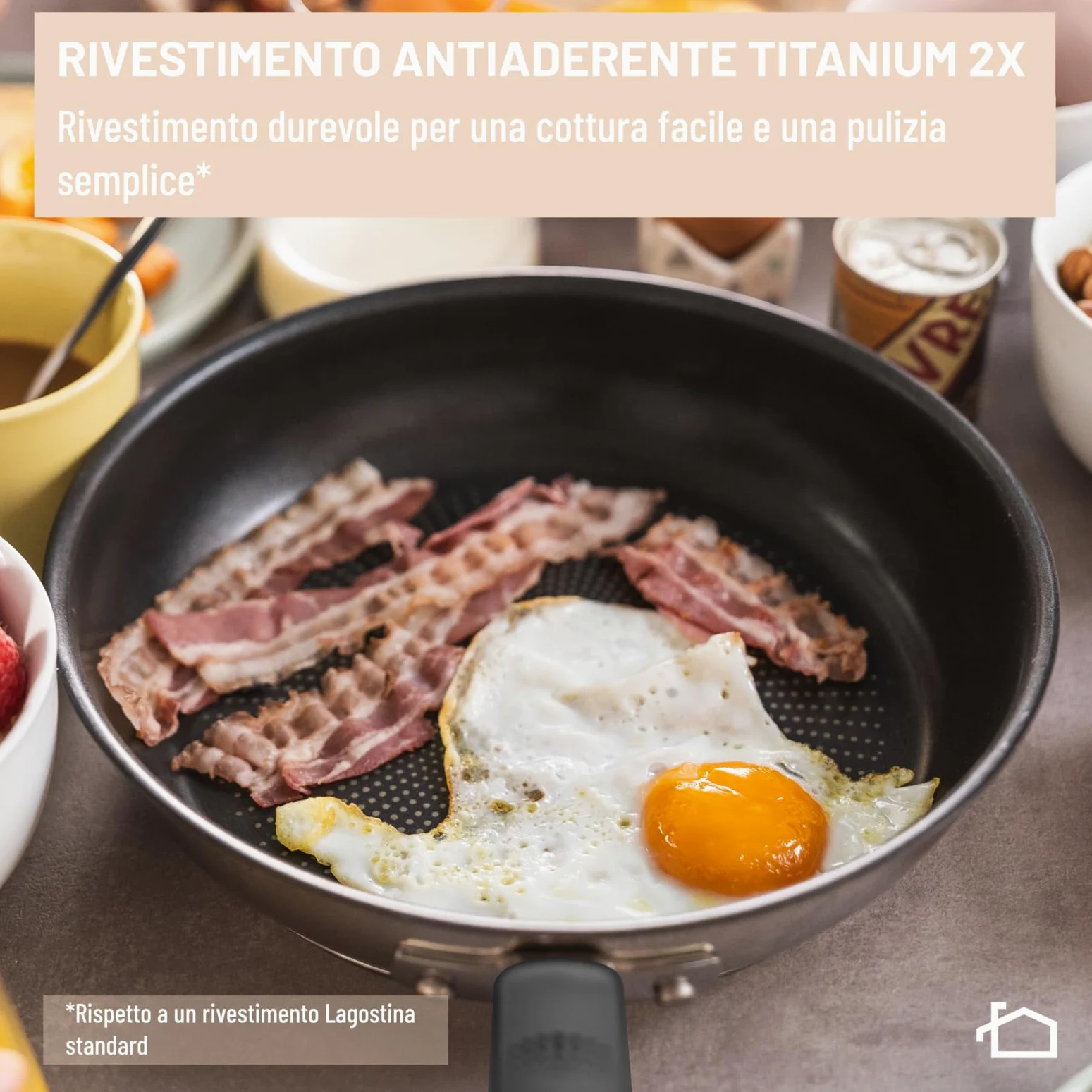 Lagostina Optispace, Set 8 Pentole, Padelle e Coperchi, Impilabili e Salvaspazio, Pentole in Acciaio Inox 18/10, Padelle Antiaderenti, Con Manici in Silicone