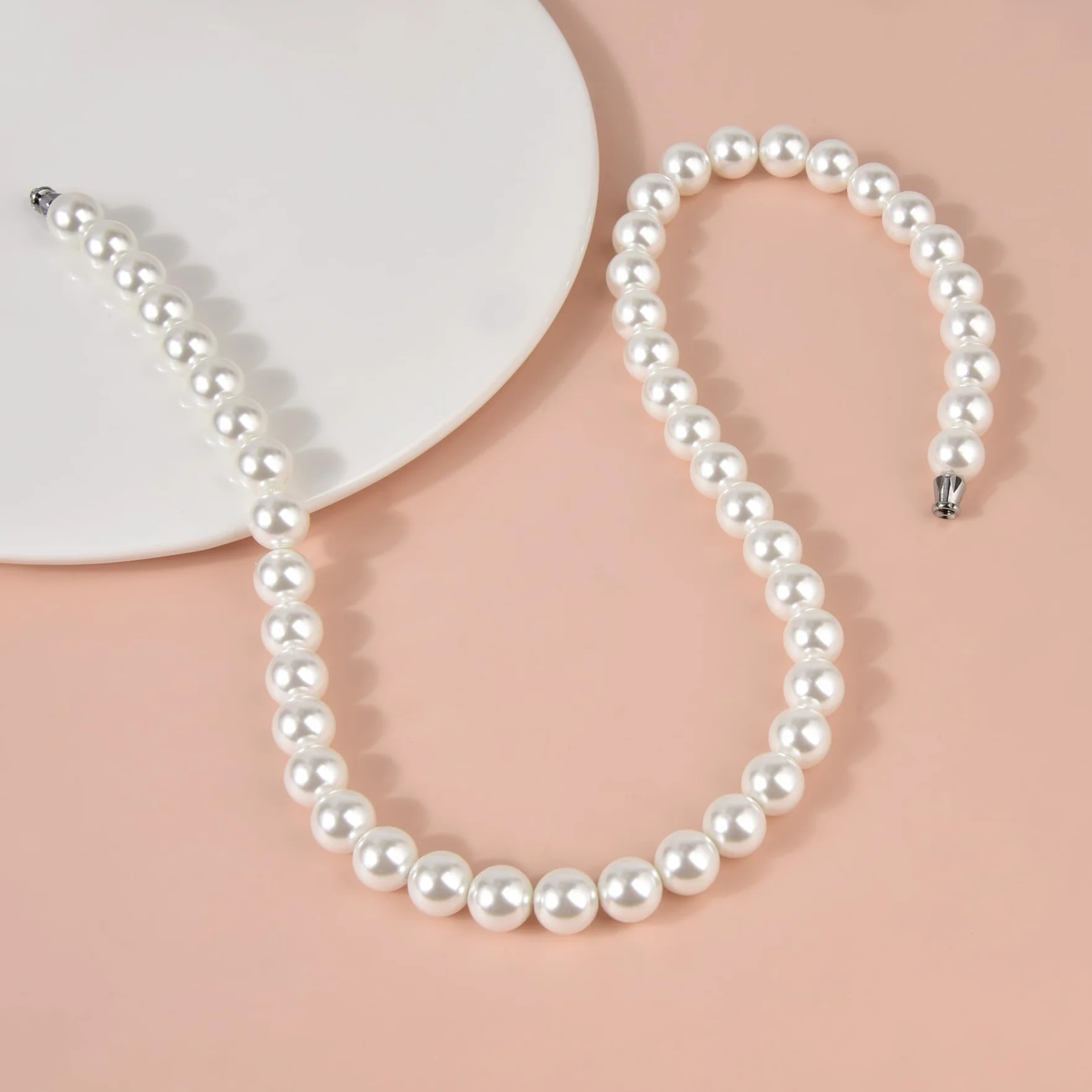 Candyfancy Collana di perle da uomo con perle bianche e rotonde, 40/45/50/55/60 cm, collana lunga con perle bianche per uomini, donne e ragazze, regali di perle 6/8/10 mm