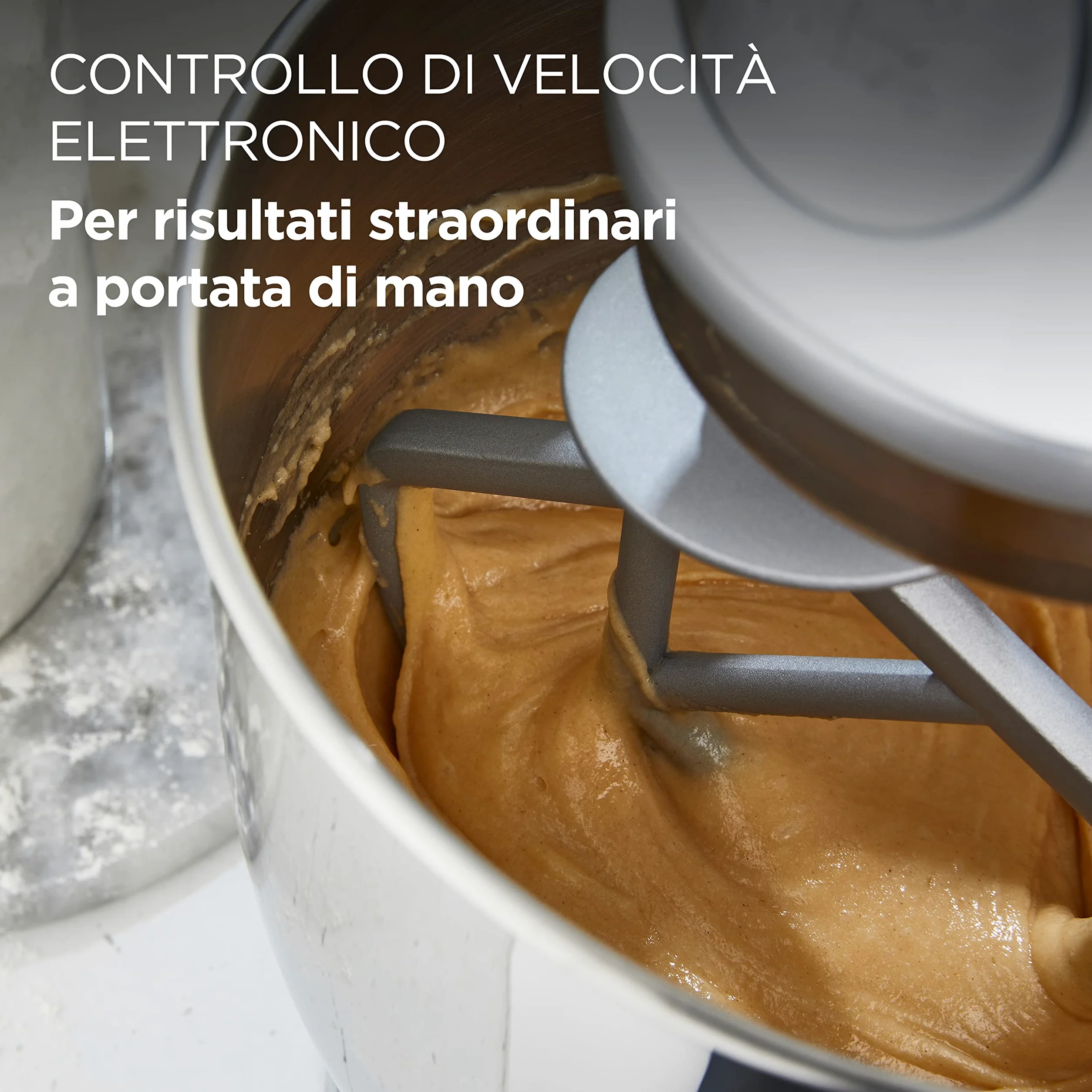 Kenwood KMX750WH KMIX Impastatrice Planetaria con Ciotola con Manico in Acciaio 5L, 3 Ganci di Miscelazione, Potenza 1000W, Personalizzabile con Oltre 20 Accessori Acquistabili Separatamente, Bianco