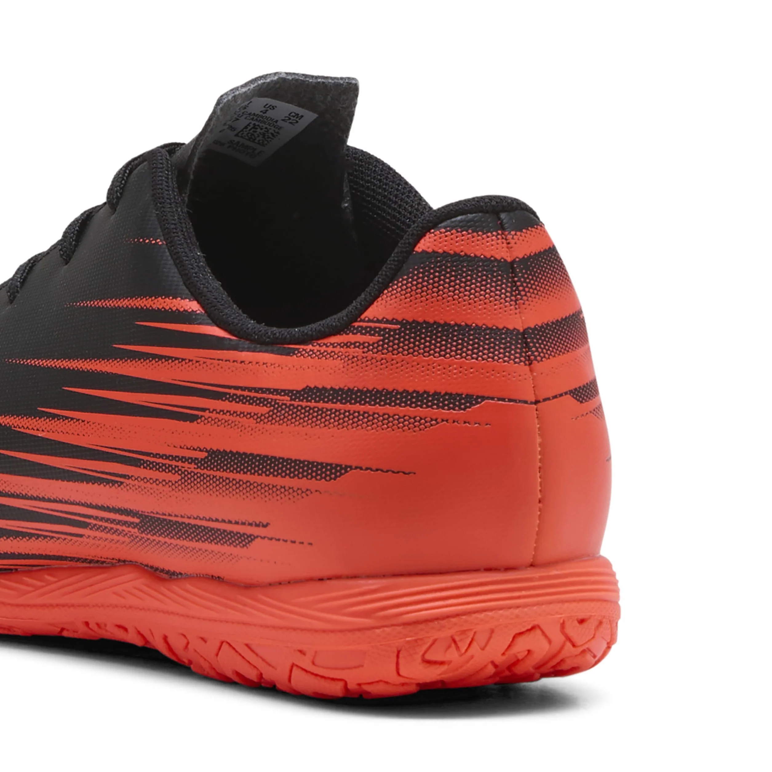 PUMA Attacanto II It Jr - Scarpe da Calcio Unisex per Bambini