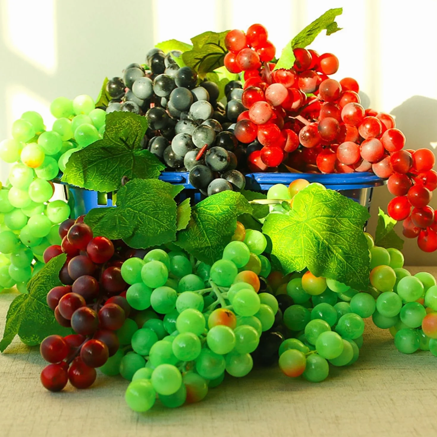 Uva Artificiale 5 Pezzi Tokaneit, Grappoli Decorativi in Gomma Smerigliata per Presentazione Frutta e Vino