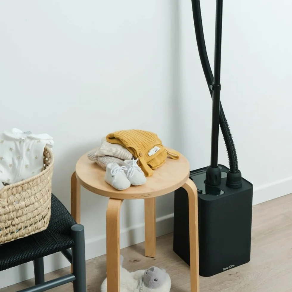STEAMONE Ferro da stiro a vapore 1900 W 40 g/min 1800 ml verticale 45 min autonomia