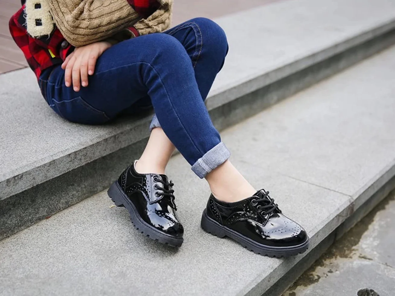 Scarpe Stringate Basse per Bambini e Ragazzi Oxford Brogue Vernice Scarpe Eleganti Bambina Impermeabili Leggere 21-37