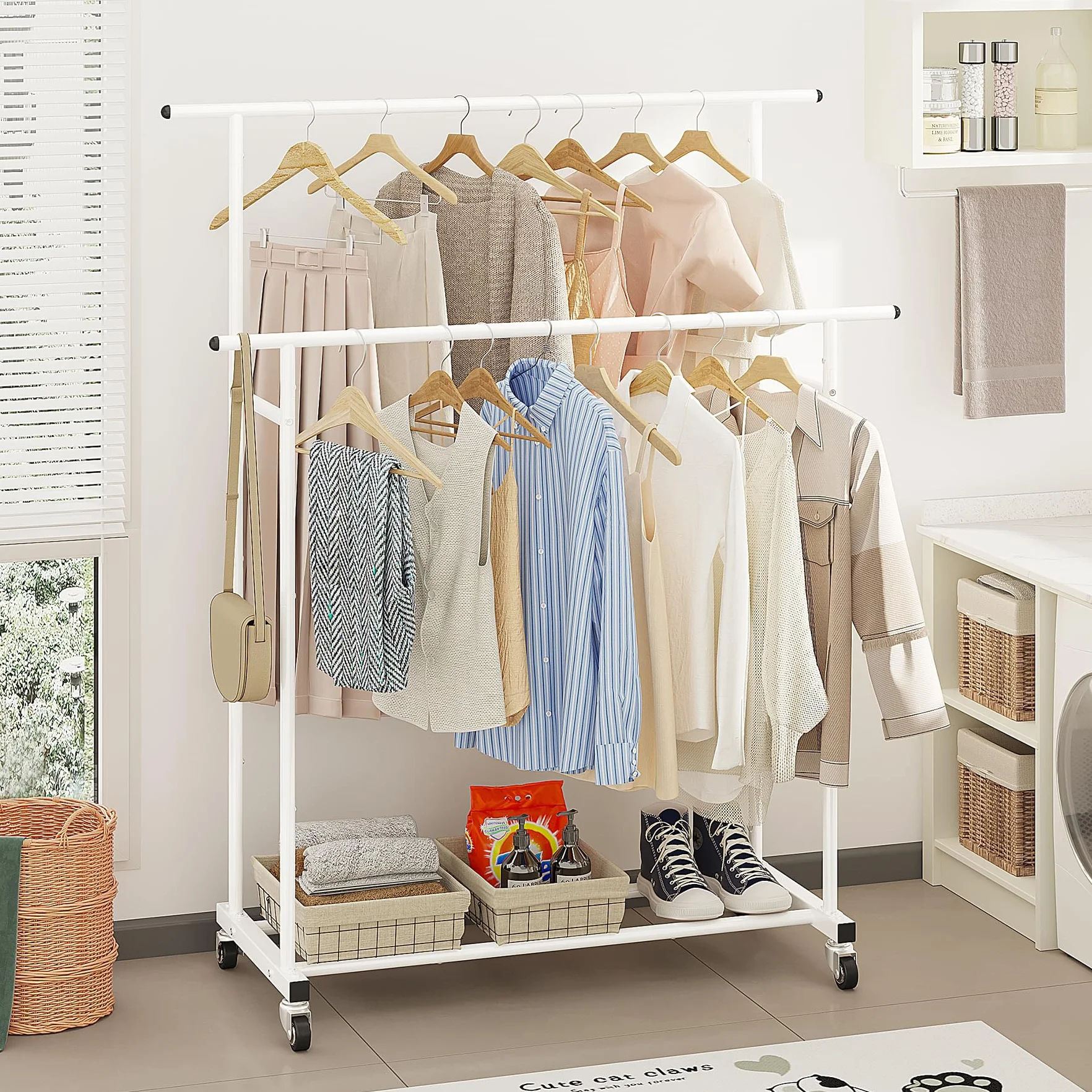 Calmootey Appendiabiti a doppia asta, appendiabiti portatile per camera da letto, soggiorno, negozio di abbigliamento, bianco