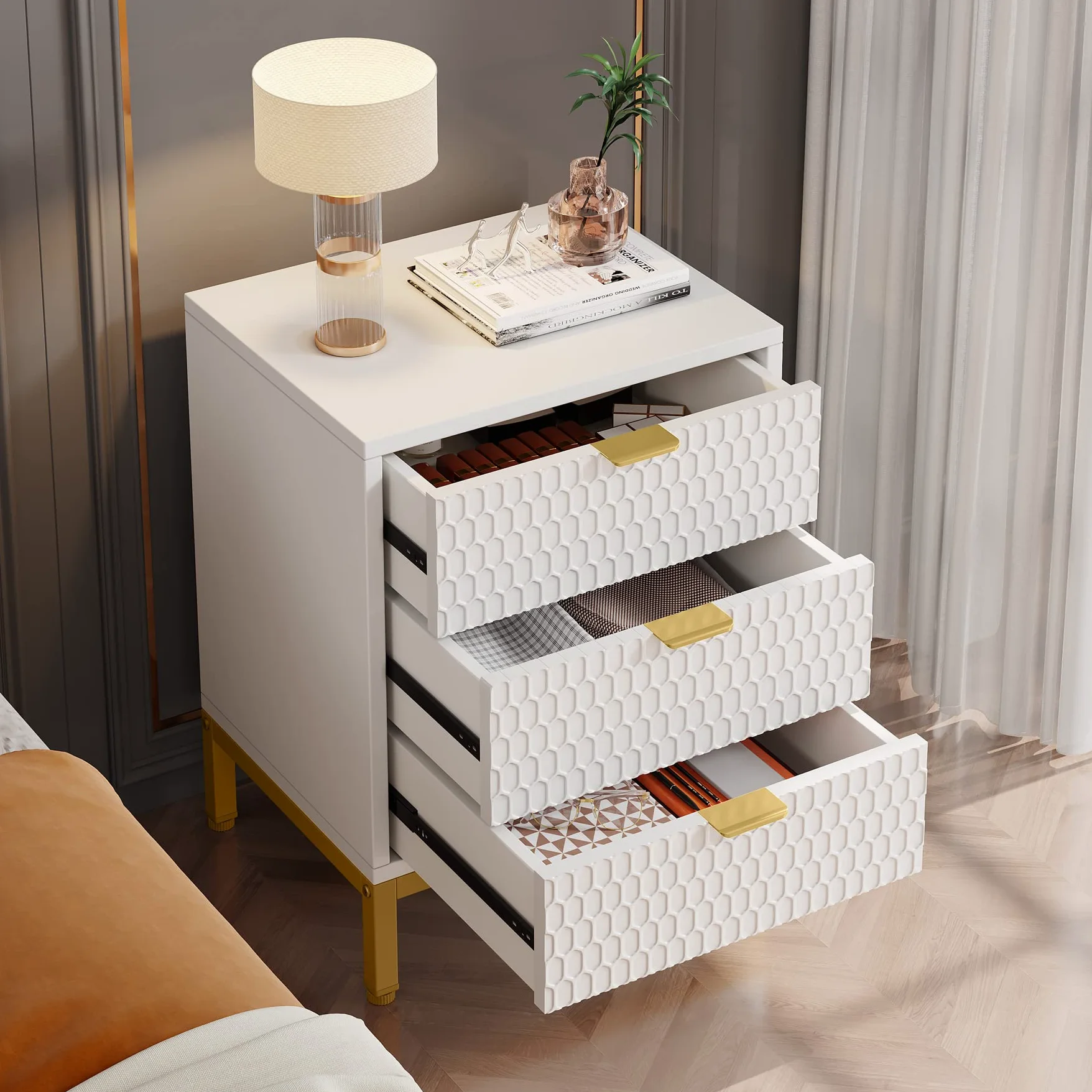 Tribesigns Comodino moderno, alto 65,5 cm, con 3 cassetti, tavolino moderno con spazio per camera da letto, soggiorno, bianco e oro