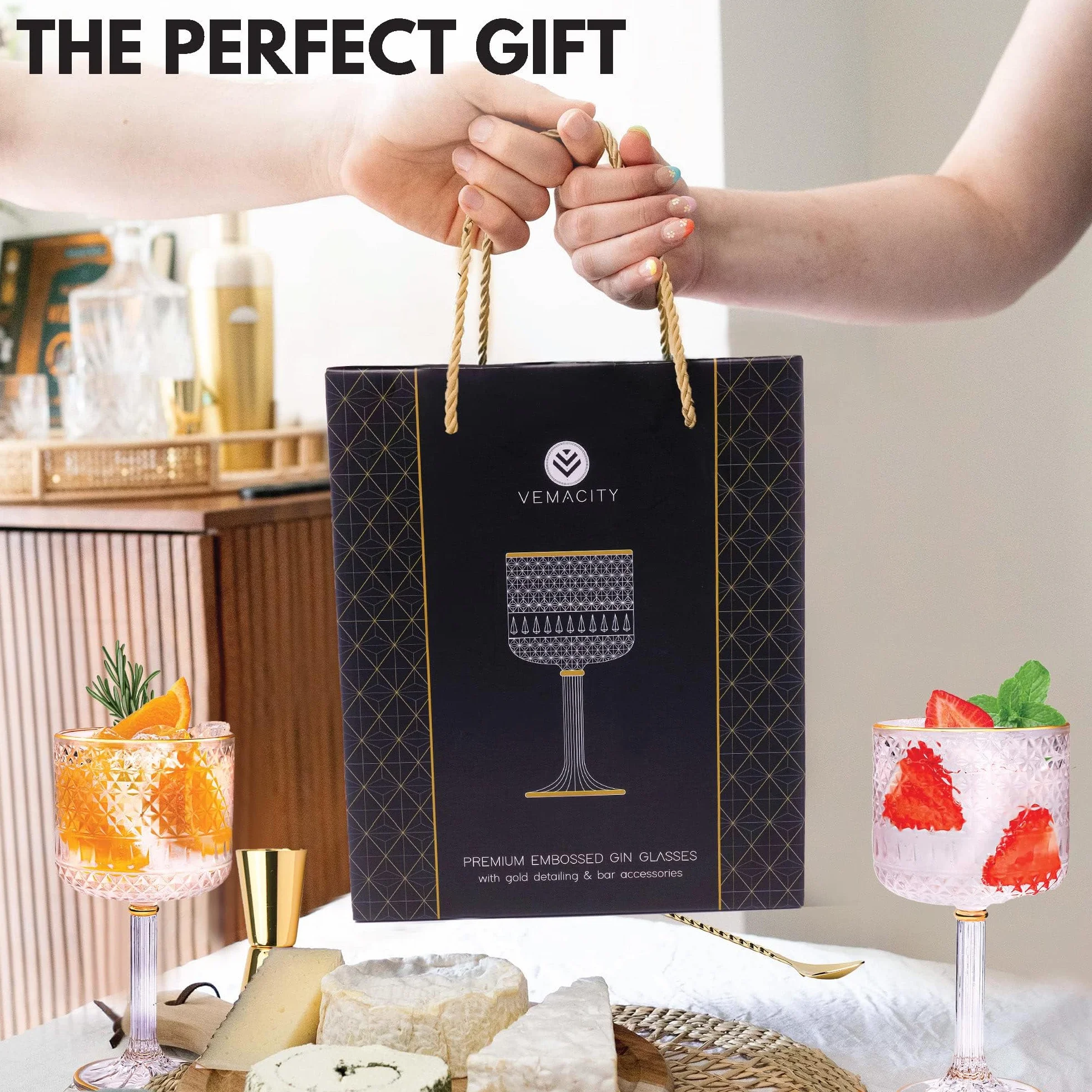 Set Bicchieri Gin Tonic di Lusso 450ml con Decorazioni Dorate, 3 Bordi Oro, Cucchiaio Bar e Misurino Kit Regalo