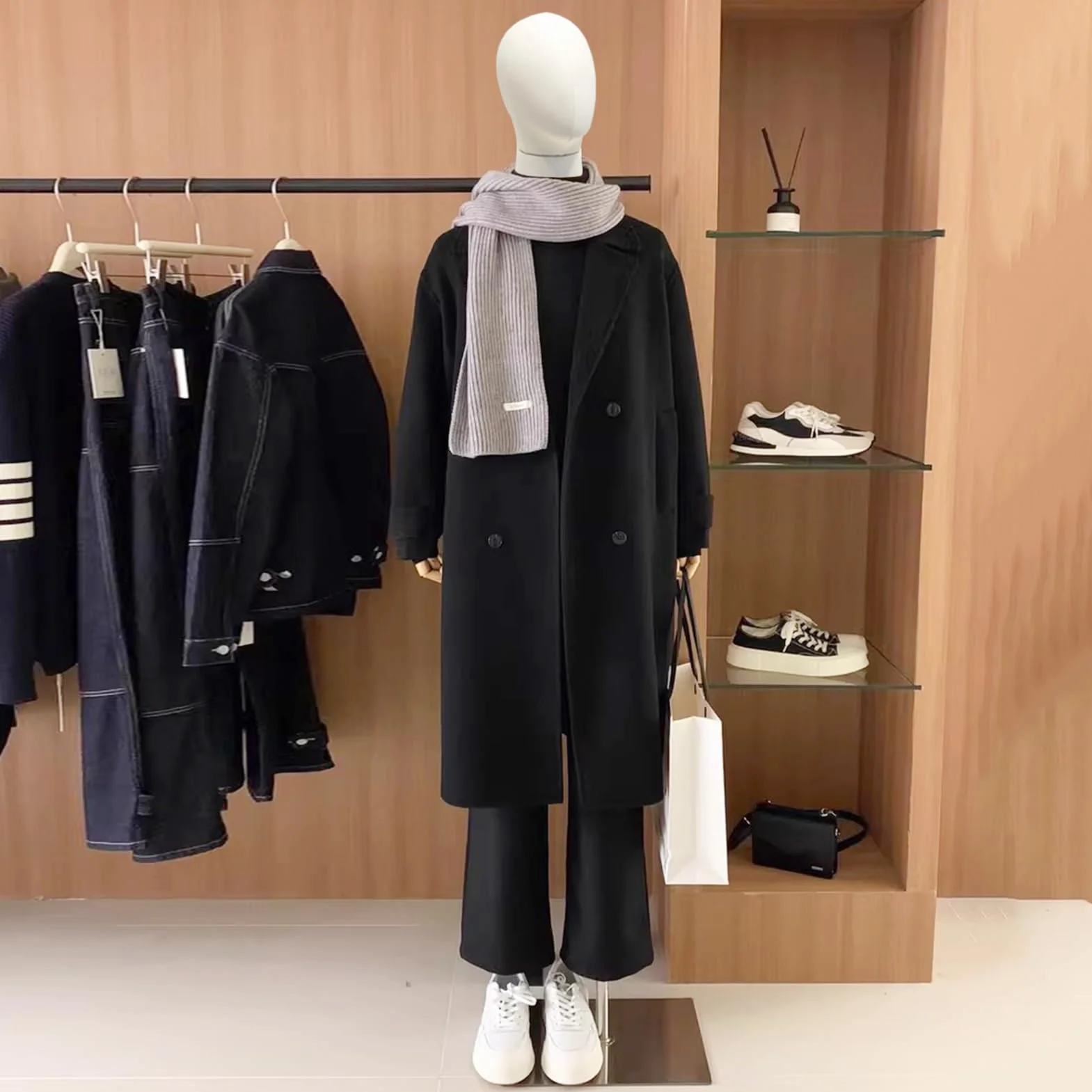 Manichino Maschile Sartoriale, Busto da Uomo Con Base in Metallo, da Vetrina