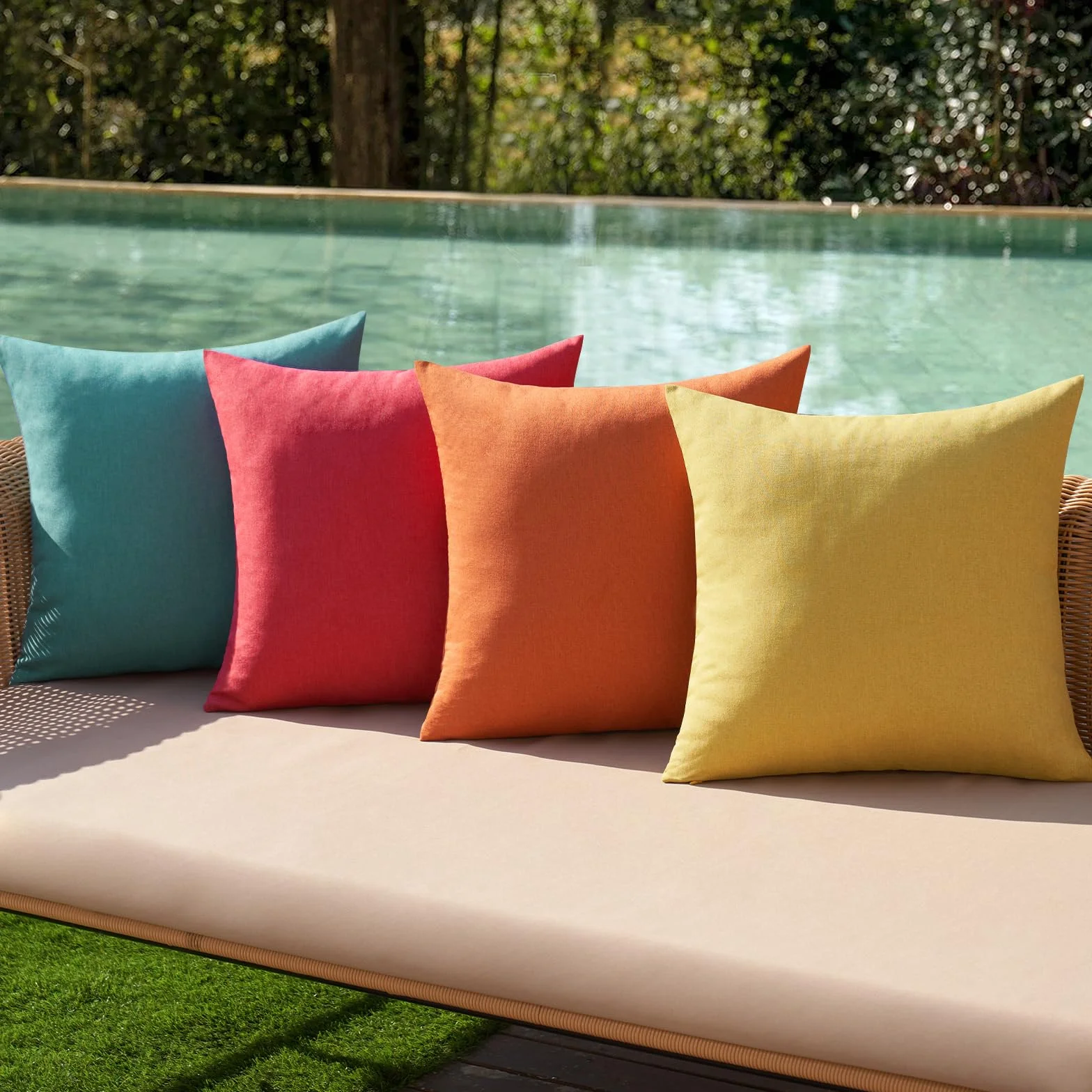 MIULEE Federe Cuscini da Esterno Impermeabili Copricuscini Decorativi Finto Lino Imitazione Fodere Cuscino Quadrato con Cerniera per Giardino Divano Soggiorno Camera Moderno 50x50cm 4 Pezzi Rosso Blu