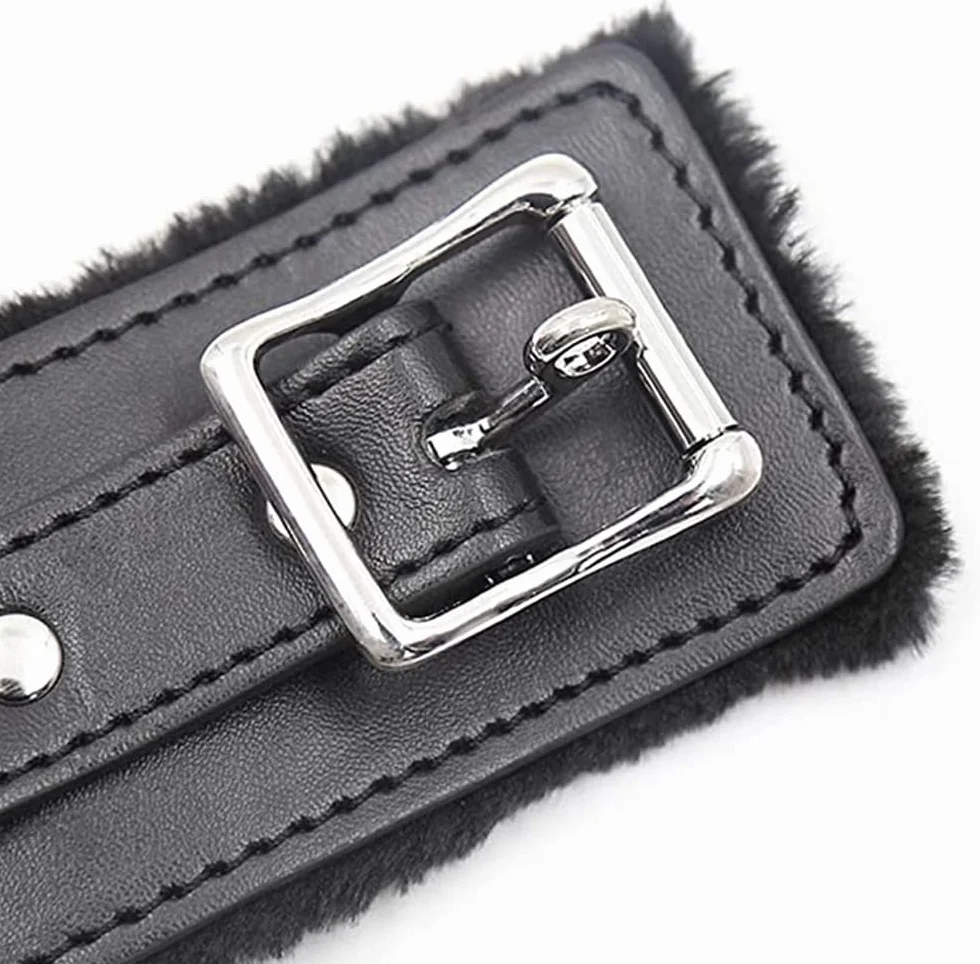 Collare donna in pelle moda