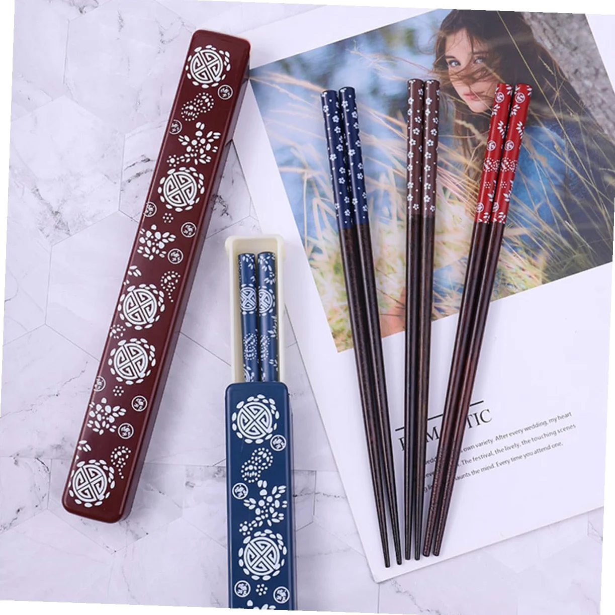 Toyvian 2sets Kit di Bacchette in Legno con Contenitori Bacchette per Sushi Stile Giapponese Antiscivolo per Uso Quotidiano e Viaggio