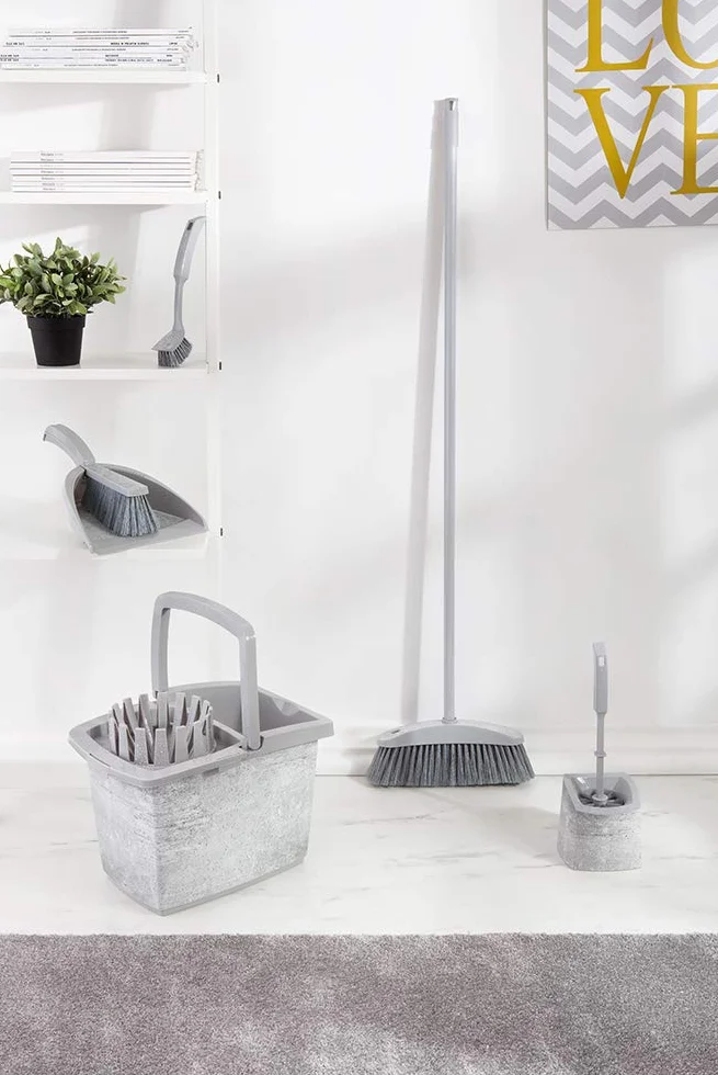 YORK Scopa Manico Lungo 120 cm Setole Fitte Plastica Riciclata e Trucioli Legno Spazzolone Ergonomico per Interni 31 cm