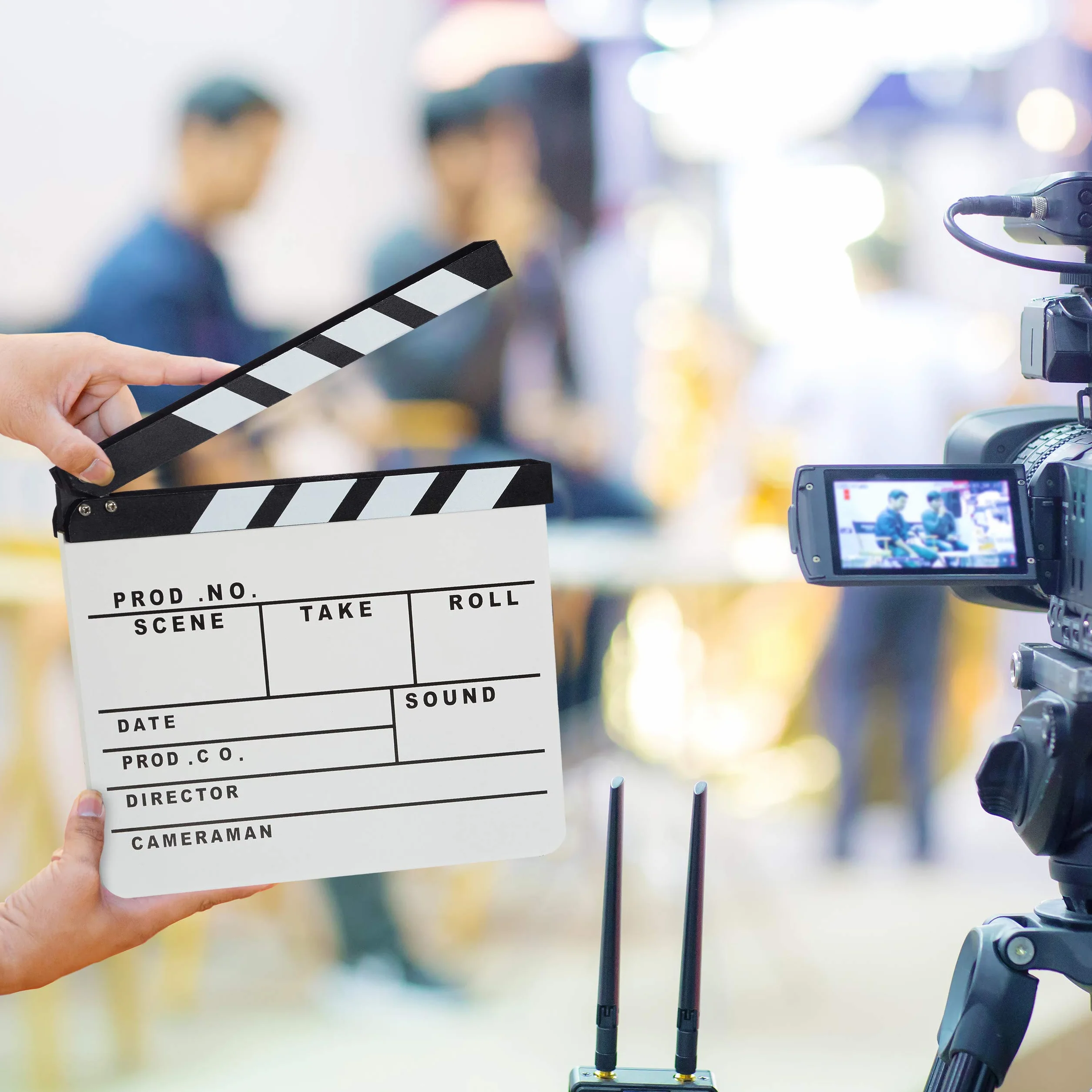 Relaxdays Ciak Professionale in Legno, Accessori Regista Feste a Tema Film, Clapperboard Scrivibile, HxL 26x30cm, Bianco
