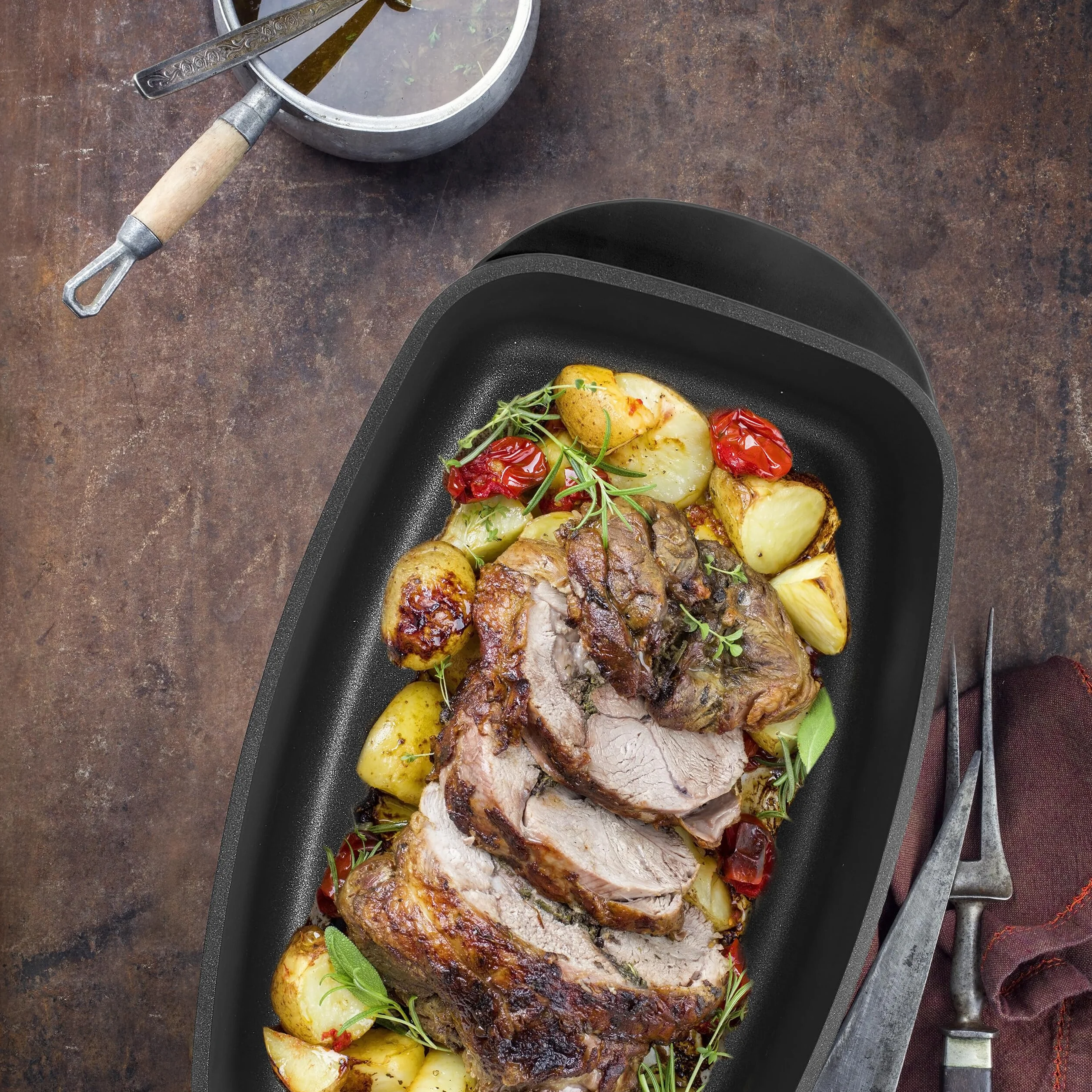 Relaxdays Pirofila da Forno con Coperchio, Teglia 5 L, Pomello per Aromatizzazione Piano Cottura Elettrico e Gas, Nero