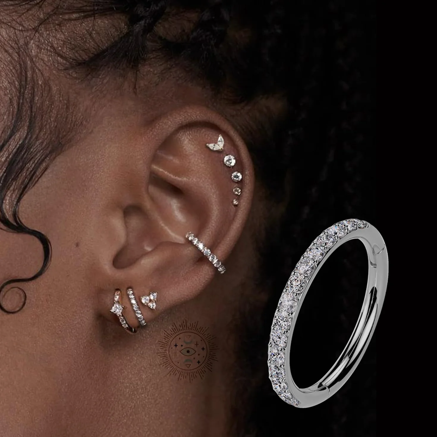 AWAKEN Piercing Orecchini Anello a Clicker Cerchio con Cristalli Brillanti Cartilagine Septum Helix in Acciaio Chirurgico 316L
