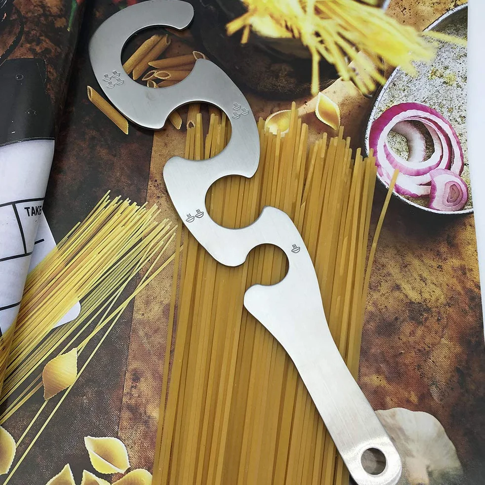 Strumento per la Misurazione degli Spaghetti in Acciaio Inossidabile a 4 Fori per Misuratore per Righello per Spaghetti Gadget per la Pasta, Strumento per la Misurazione Rapida