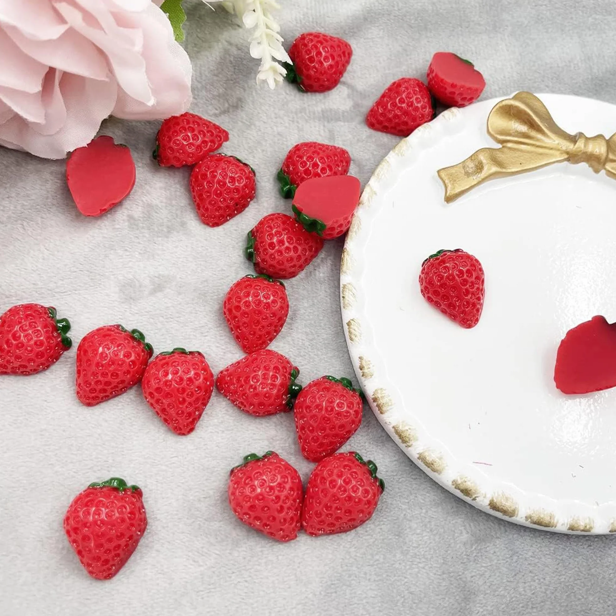 Fragola Artificiale in Resina 30 Pezzi - Frutta Decor Simulazione per Artigianato Fai da Te