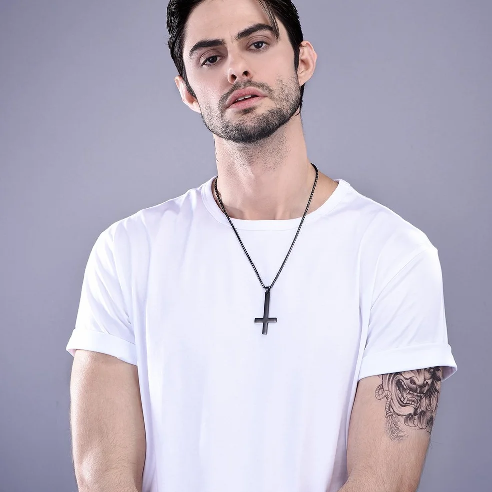 PROSTEEL Collana Pendente Croce Inversa Acciaio Inossidabile Placcato Oro 18K Catena Regolabile Hip Hop Punk Rock