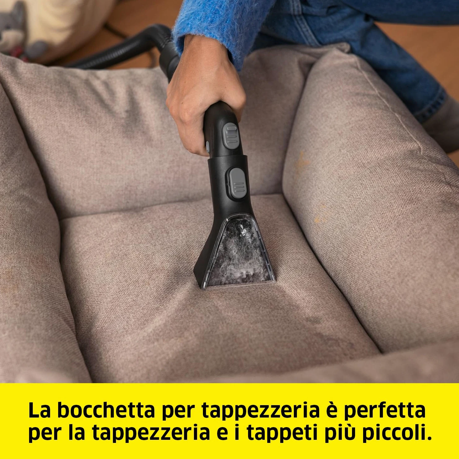 KÄRCHER Lavatappeti Smacchiatore SE 3 Compact, serbatoio acqua pulita: 1,7 l, peso: 4,1 kg, per Tessuti, Moquette, Auto Tappezzeria, Divani e Imbottiti, con bocchetta tessuti e pavimenti