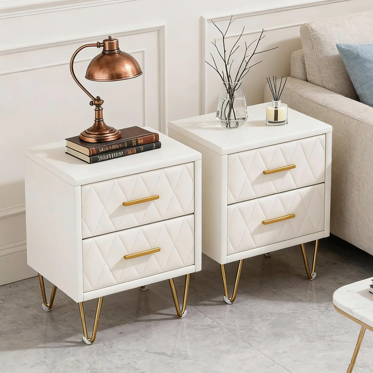 Comodino con 2 cassetti, superficie in pelle, tavolino con piedini e maniglie in metallo per camera da letto, soggiorno, 41 x 35,5 x 51 cm (beige PU+2 cassetti, 2 unità)