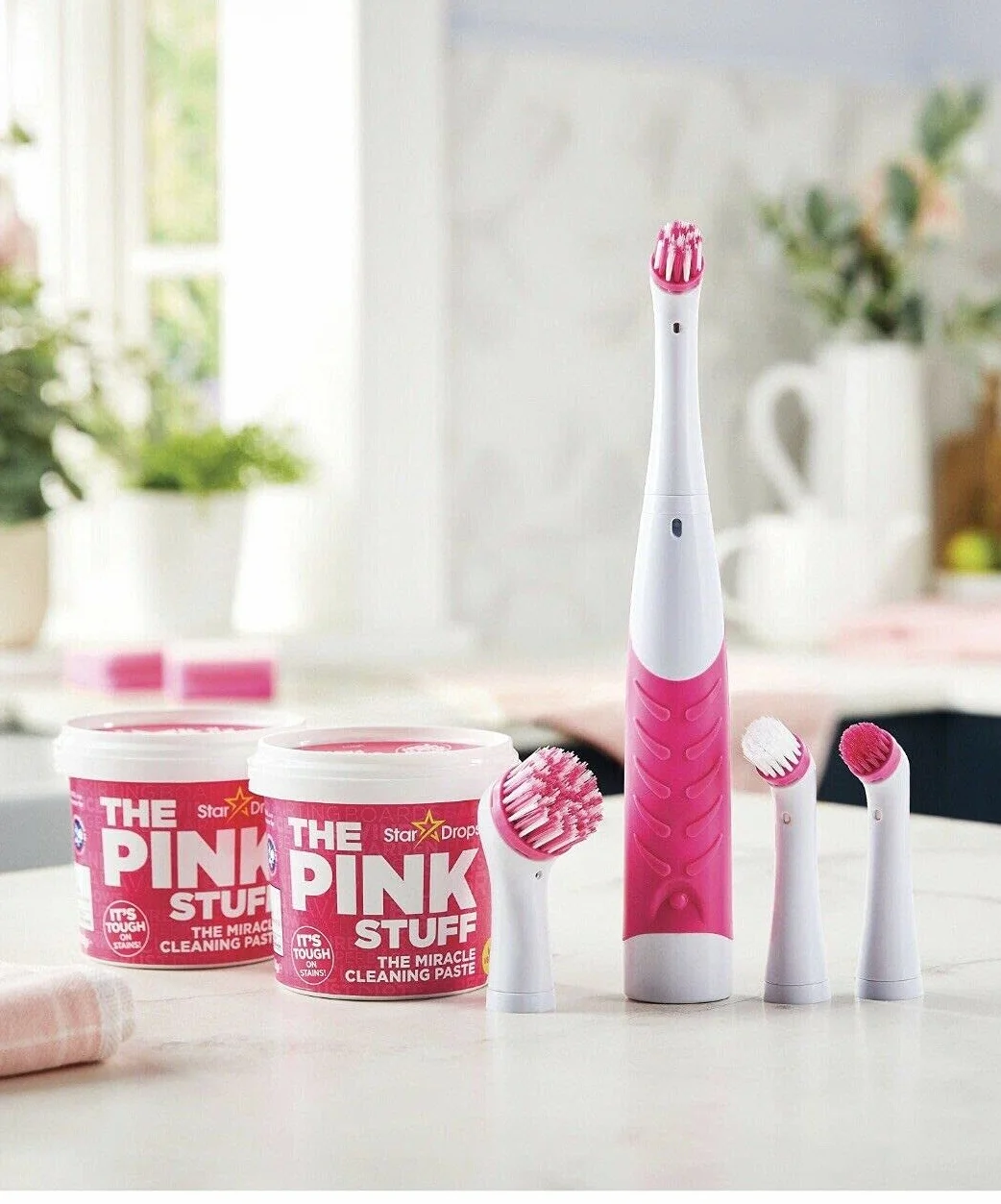Har London Fashion, Kit per pulizie The Miracle Scrubber, con 2 barattoli di pasta detergente The Pink Stuff Star Drops e spazzola elettrica e 4 testine di pulizia