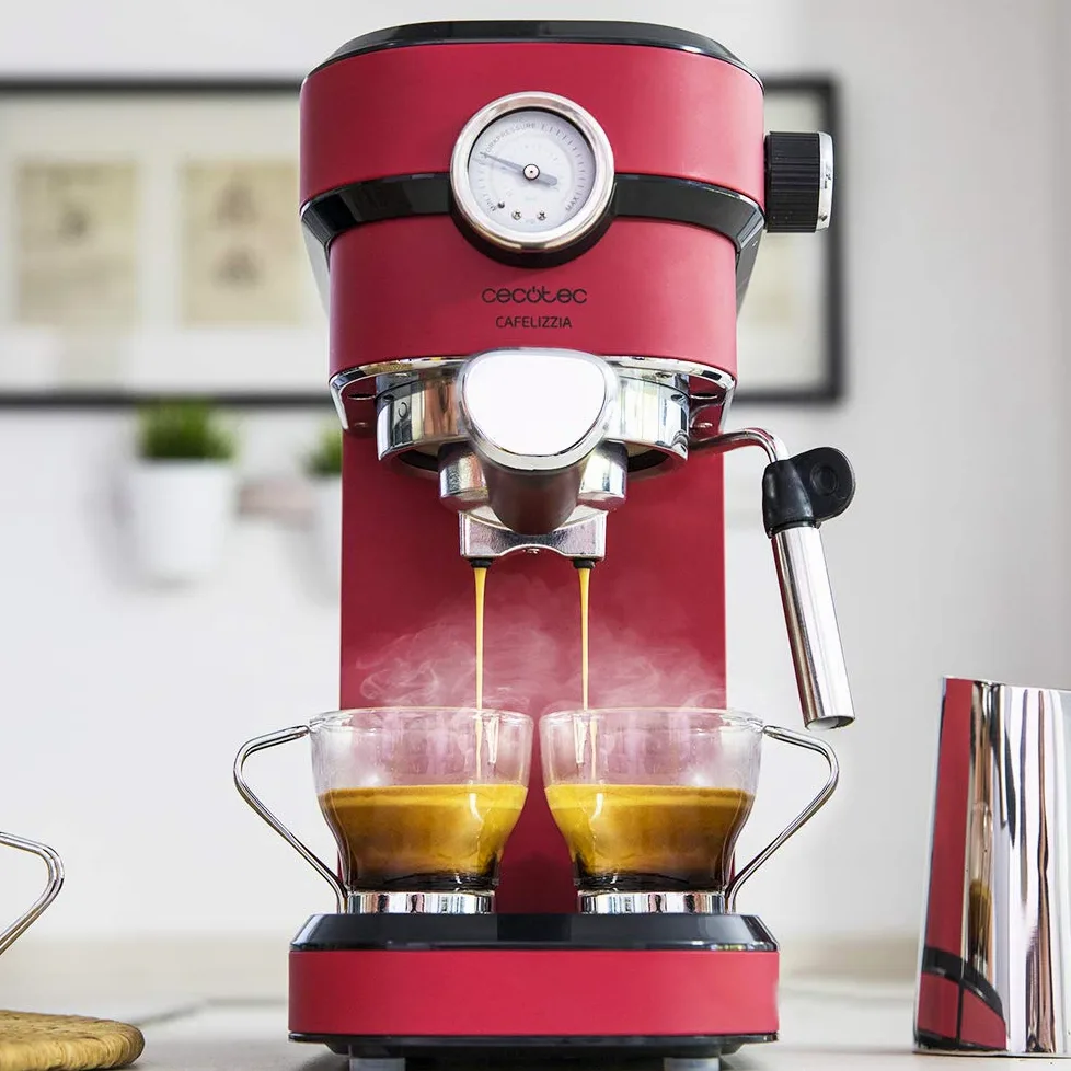 Cecotec Macchina da caffè Cafelizzia 790 Shiny Pro per espresso e cappuccino. Manometro, 1350 W, Sistema Thermoblock, 20 bar, Modalità per 1 e 2 caffè, vaporizzatore orientabile, serbatoio da 1,2L